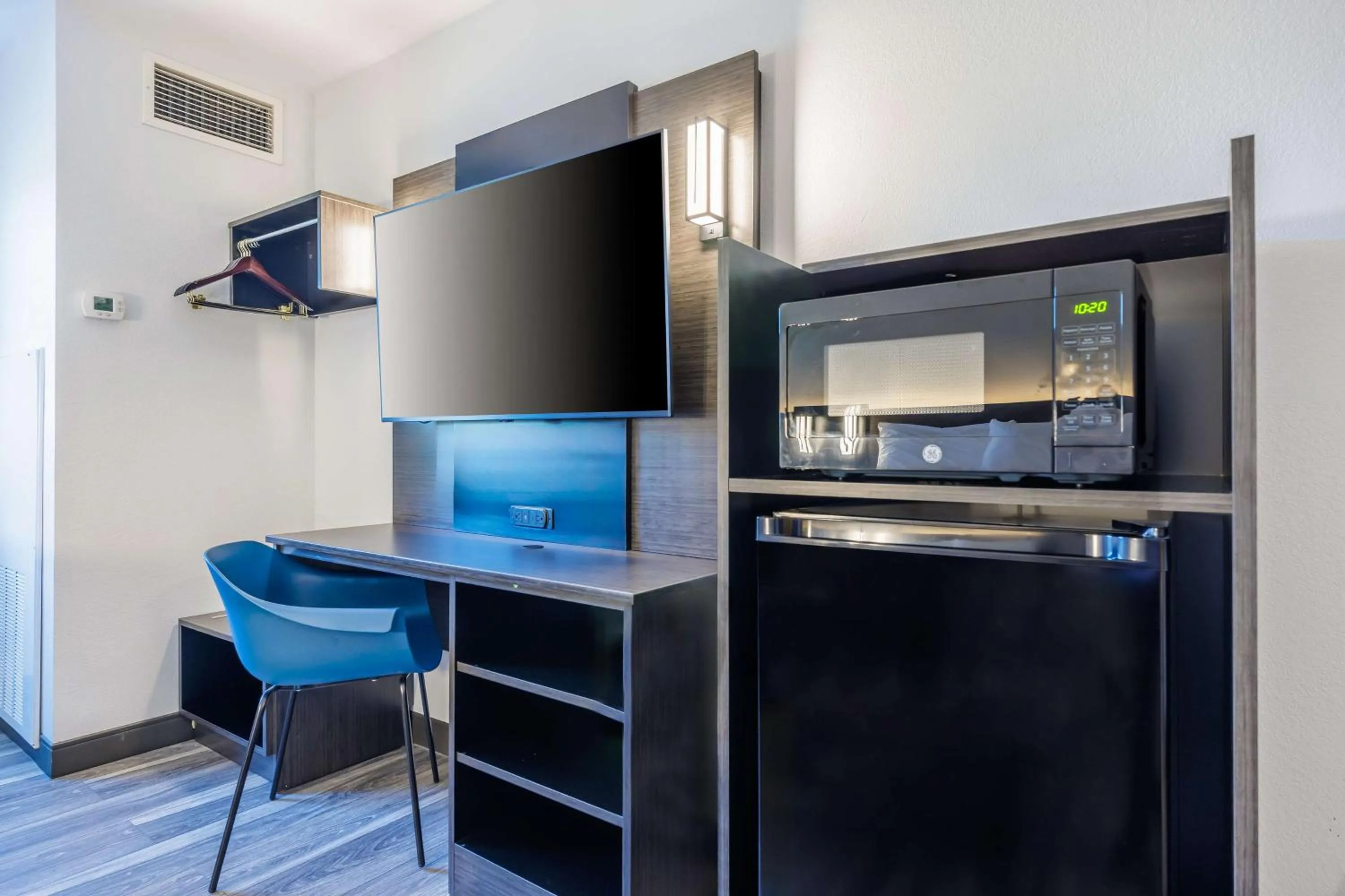 Other in Motel 6-Grand Island, NE