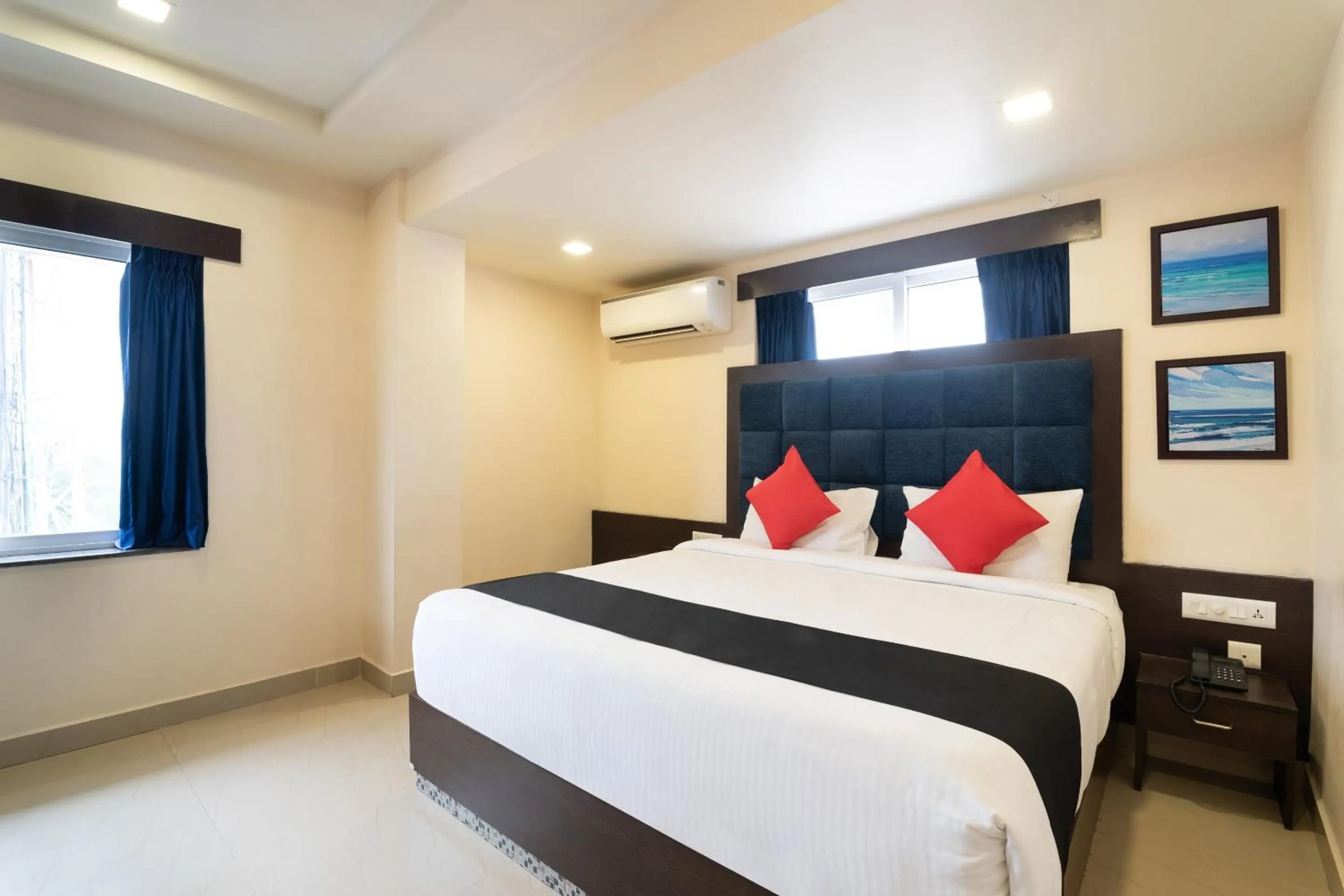 Bedroom, Bed in Capital O Seatree