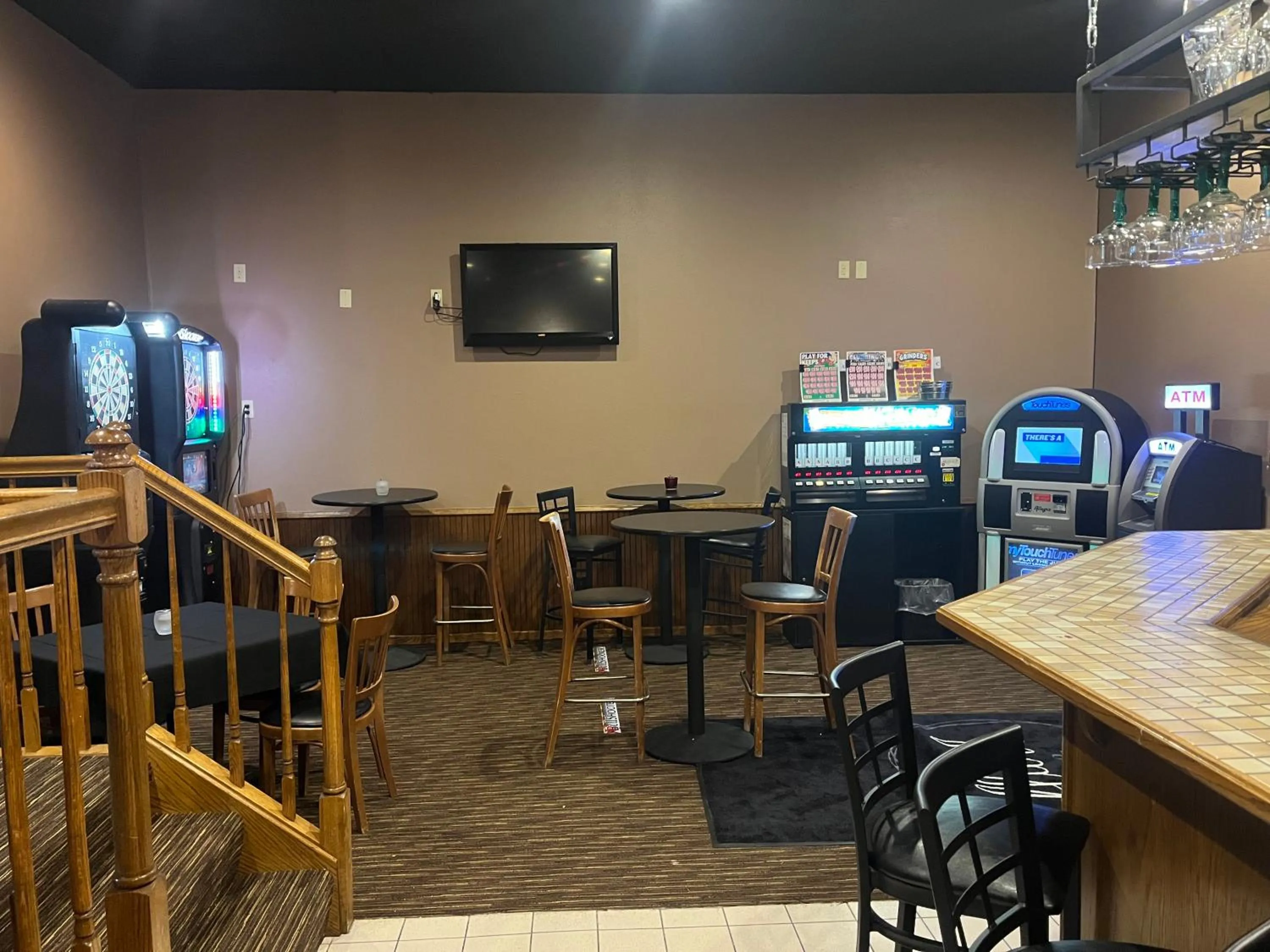 Restaurant/places to eat in Days Inn by Wyndham Hutchinson