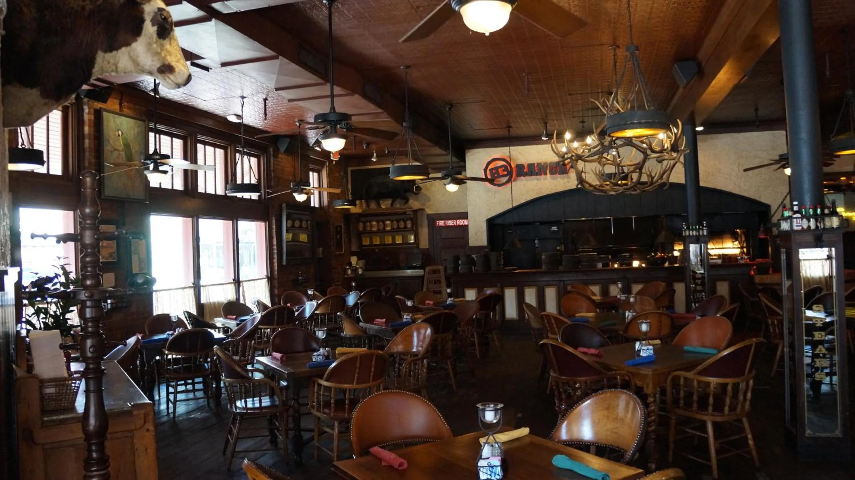 Restaurant/places to eat in Stockyards Hotel