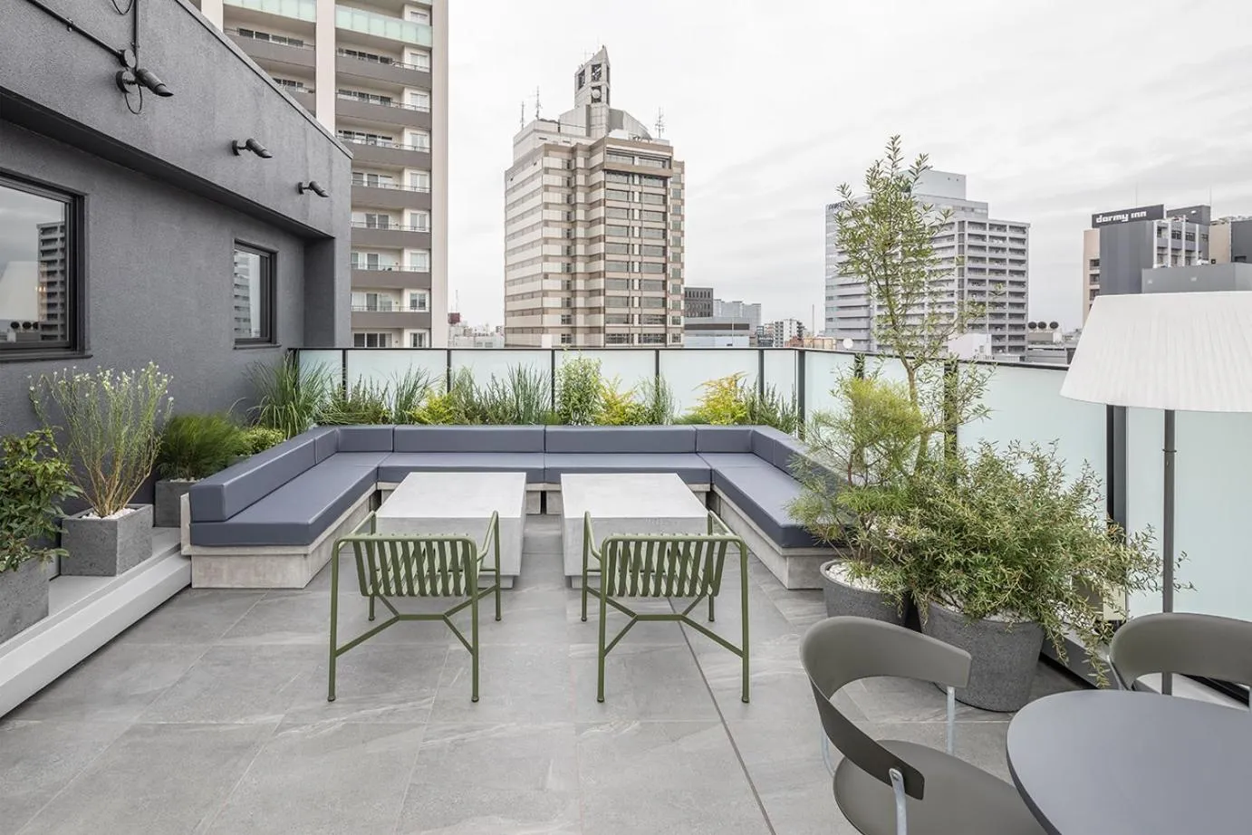 Patio in slash kawasaki