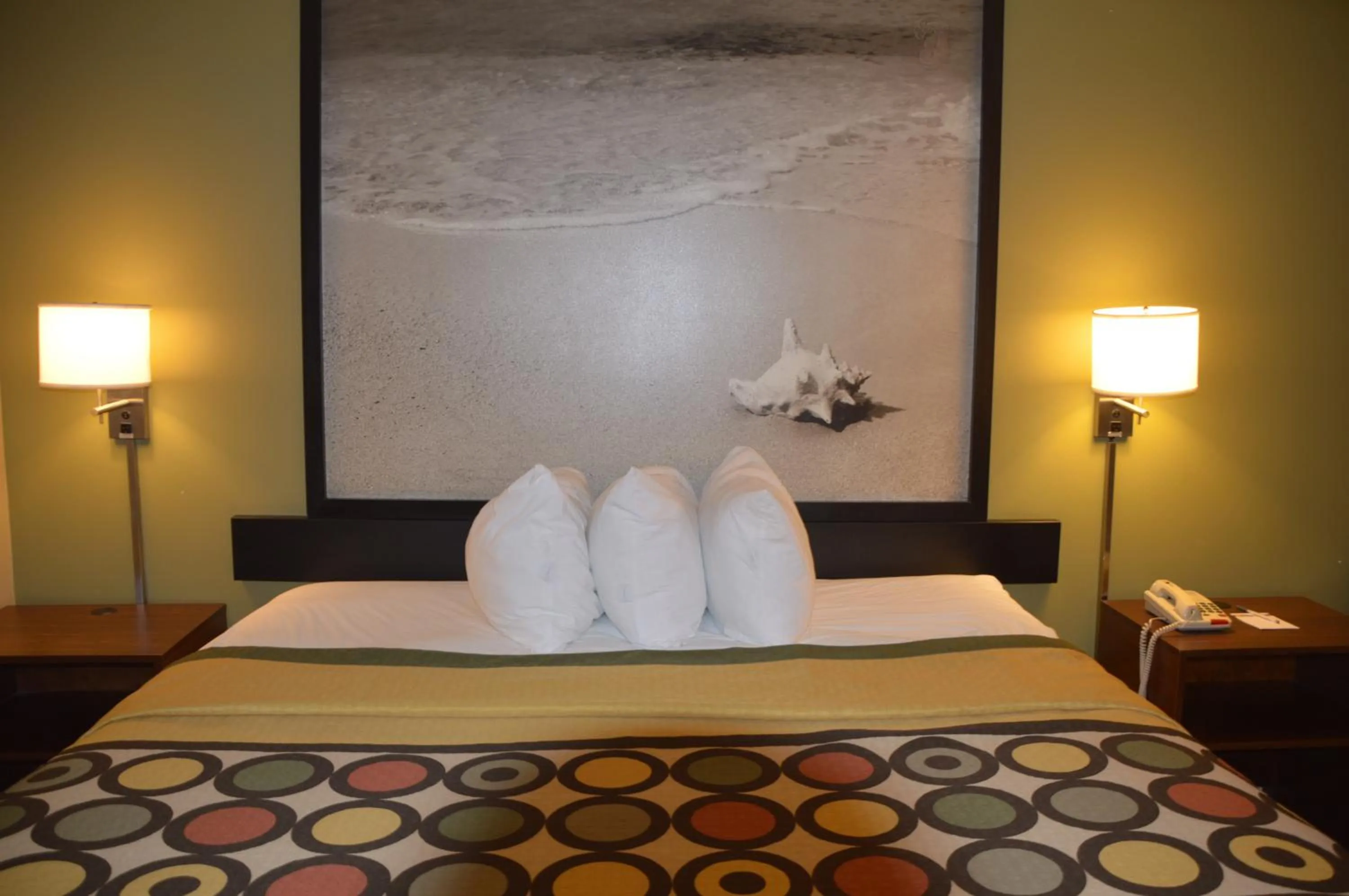 Bed in Super 8 by Wyndham Monticello