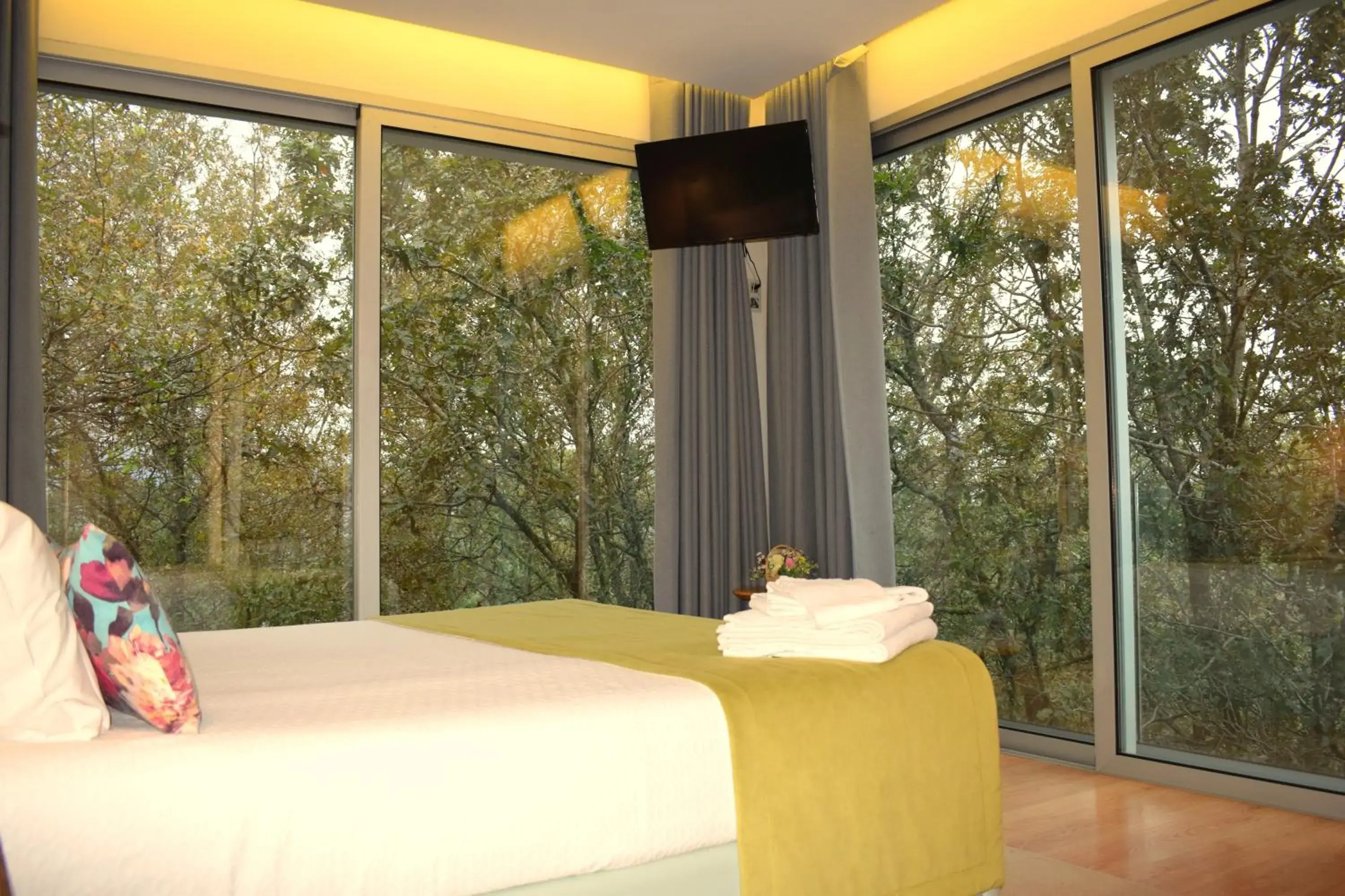 Double Room with Mountain View in Oak Nature Double Room with Mountain View in Oak Nature