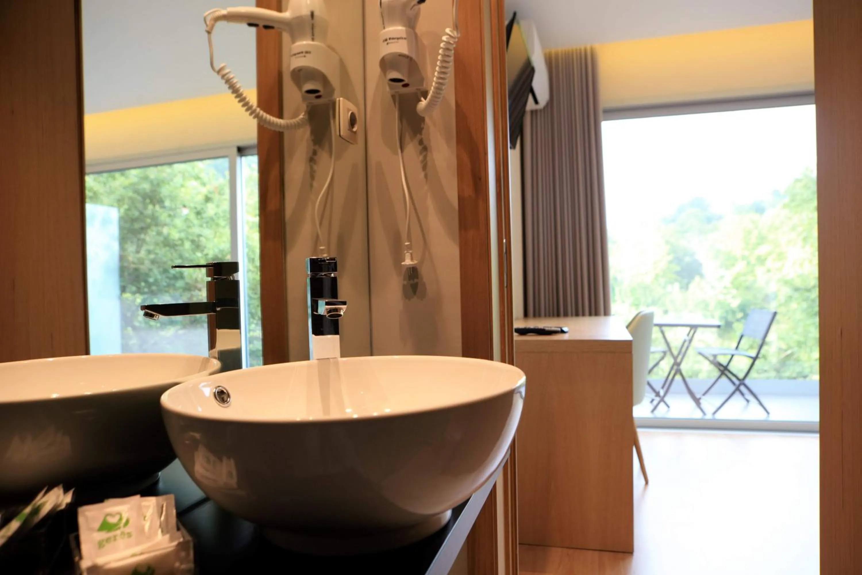 Bathroom in Oak Nature