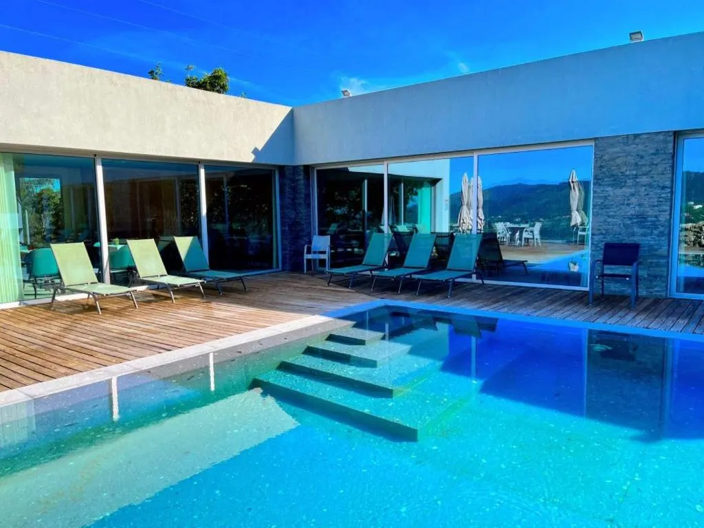 Swimming pool in Oak Nature