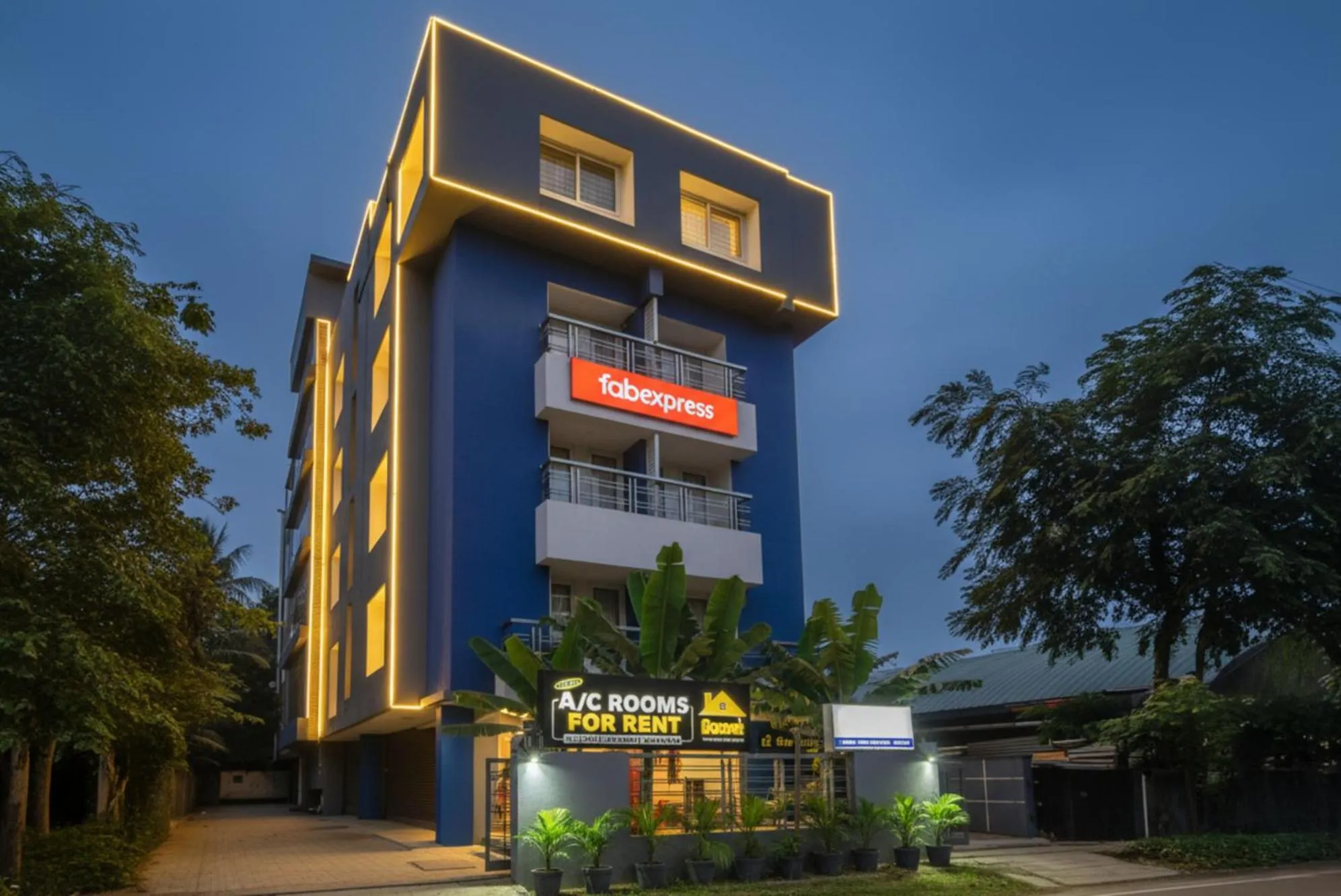 Property building in FabHotel B Zone - Nr US Consulate