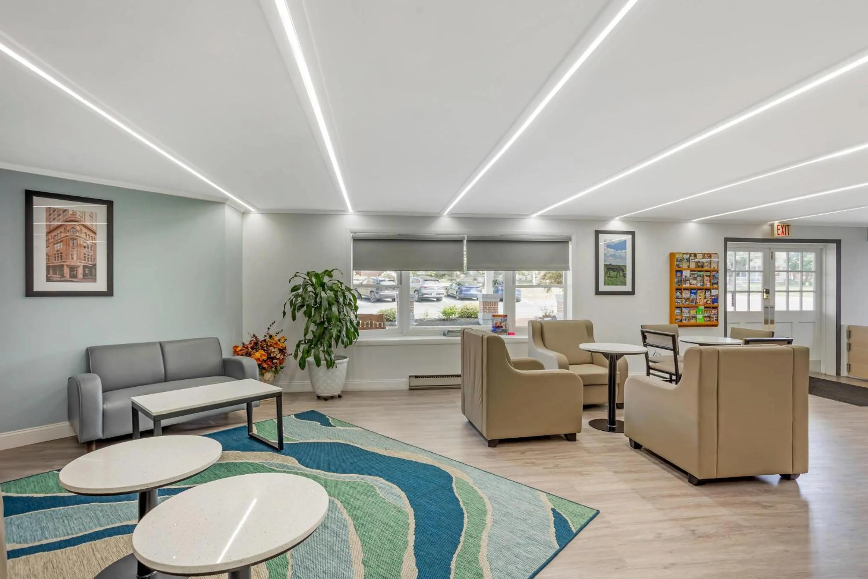 Lobby or reception in Quality Inn Smoketown - Lancaster Area