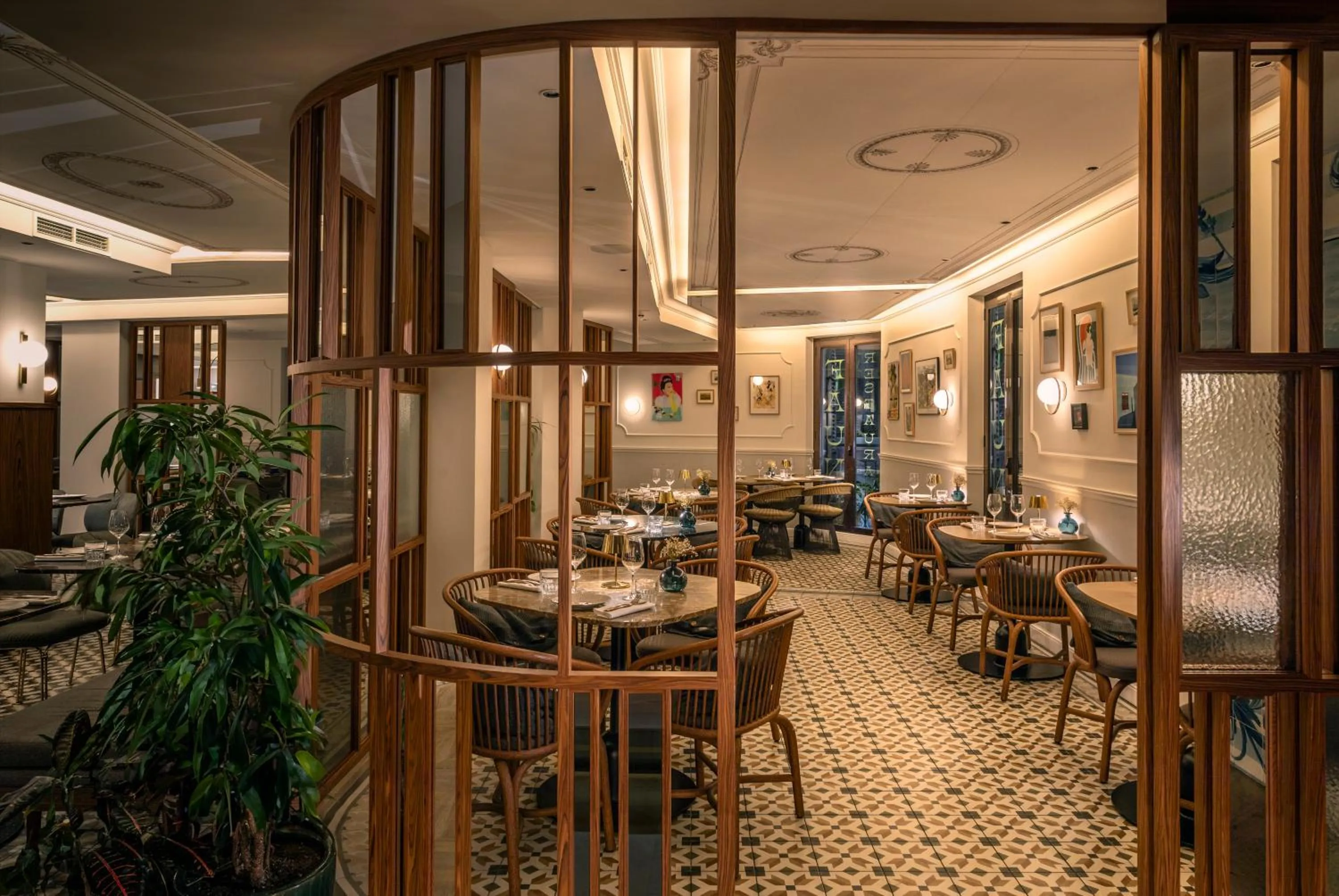 Restaurant/places to eat in Kimpton Vividora Hotel by IHG