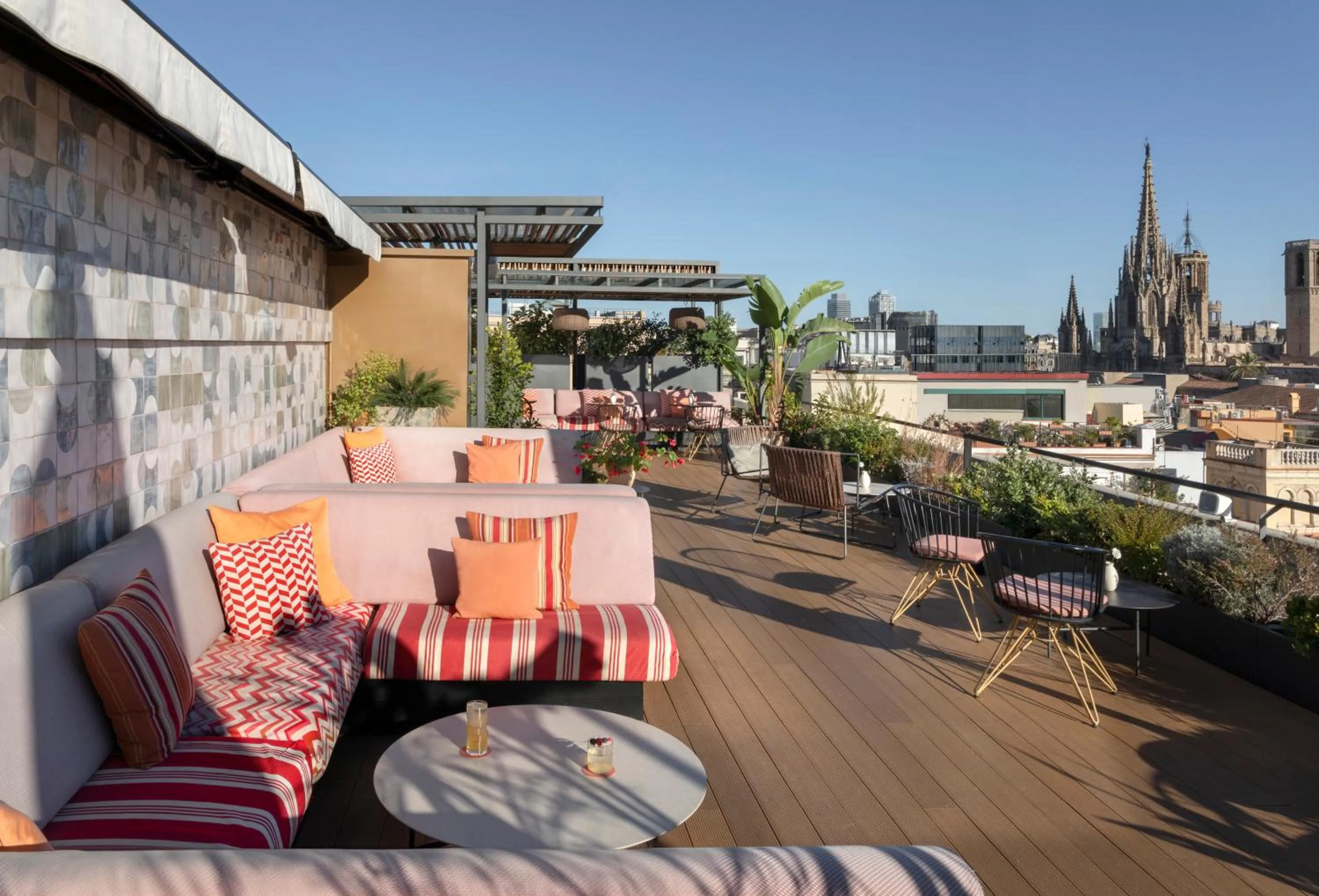 Restaurant/places to eat in Kimpton Vividora Hotel by IHG