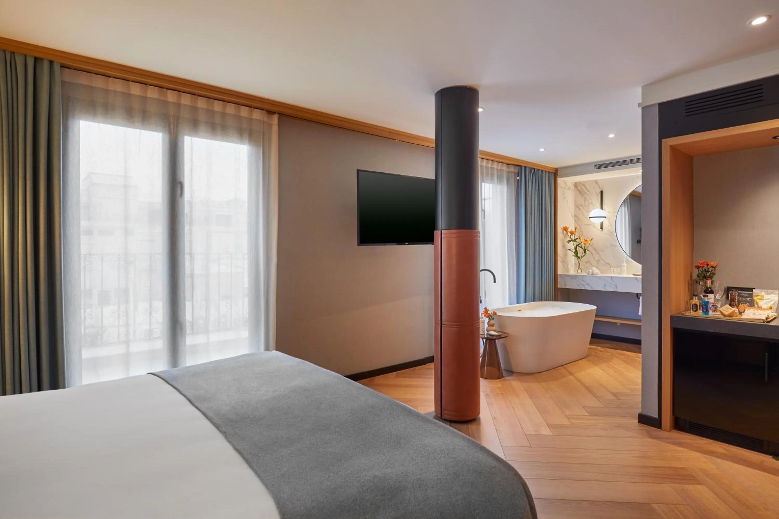 Bed in Kimpton Vividora Hotel by IHG