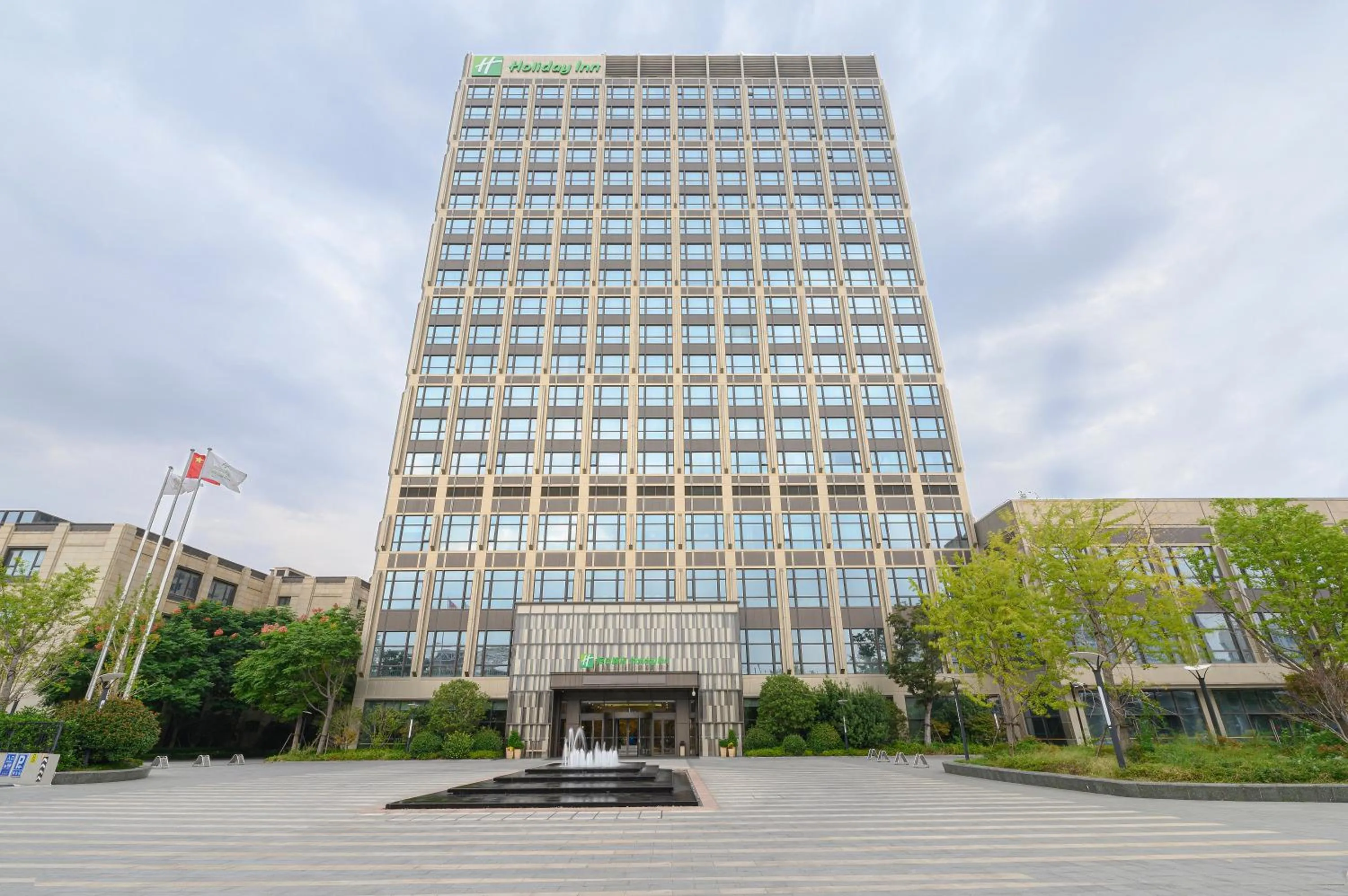 Property building in Holiday Inn Kunshan, an IHG Hotel