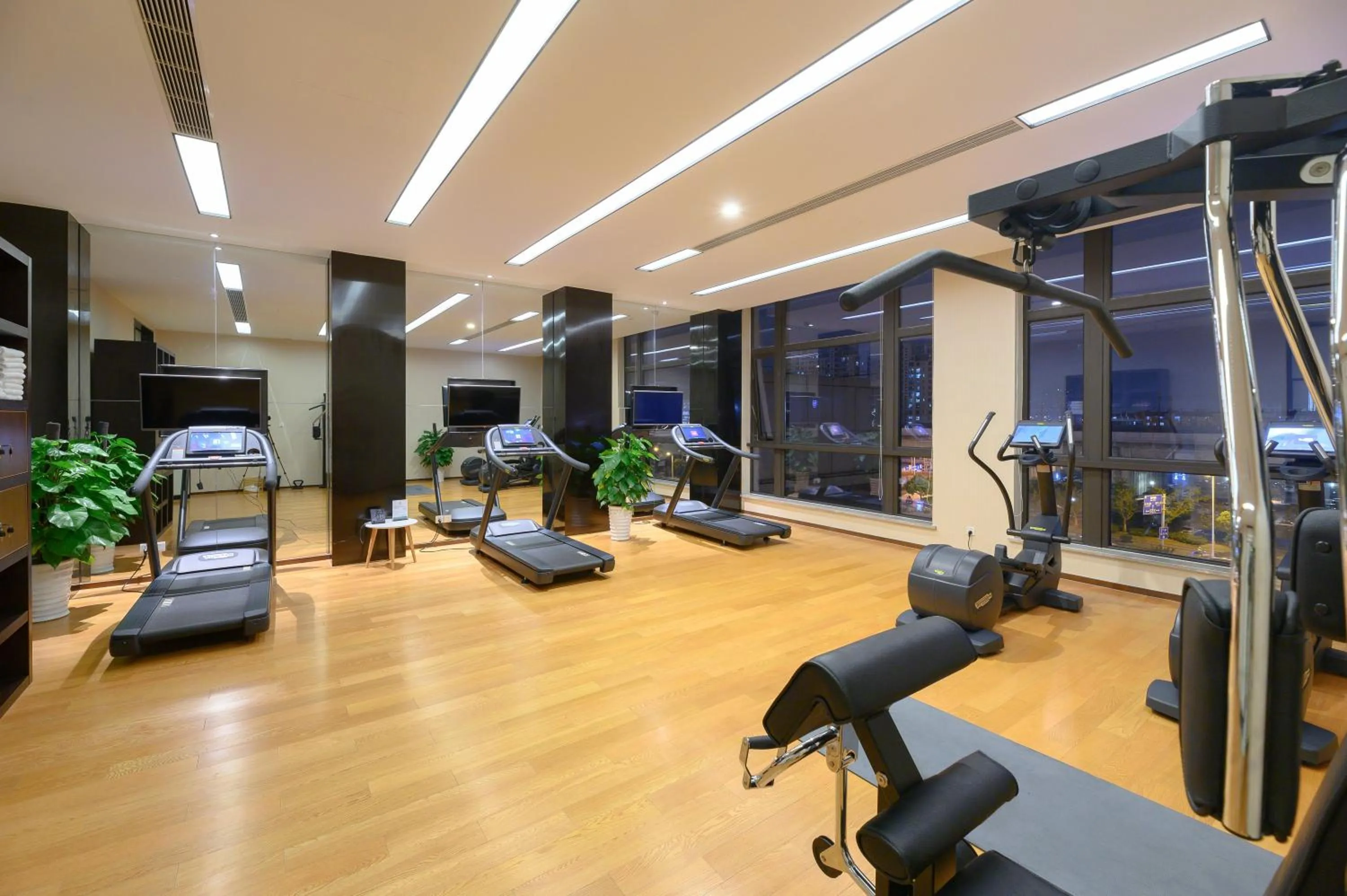 Fitness centre/facilities in Holiday Inn Kunshan, an IHG Hotel