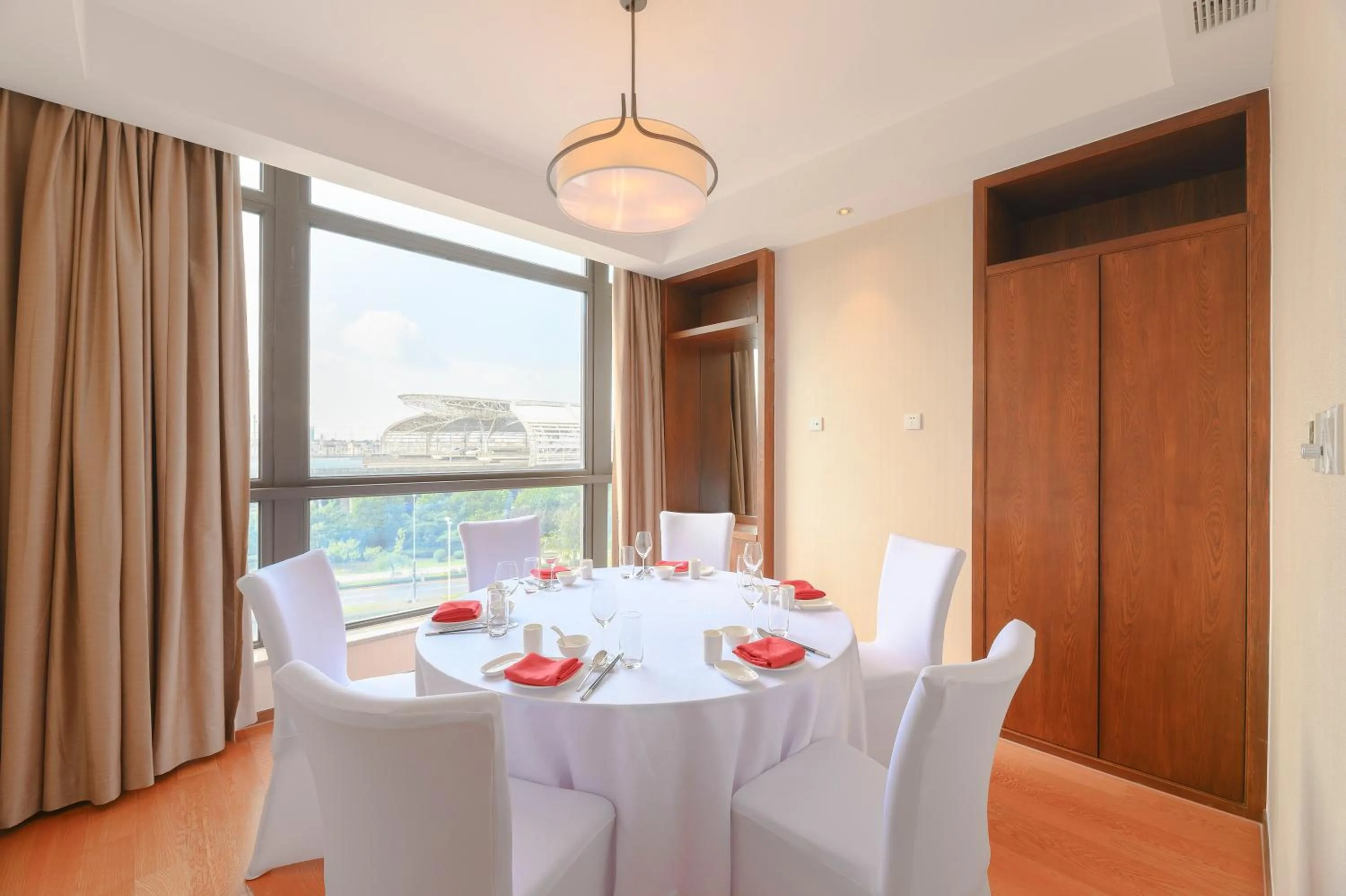 Restaurant/places to eat in Holiday Inn Kunshan, an IHG Hotel