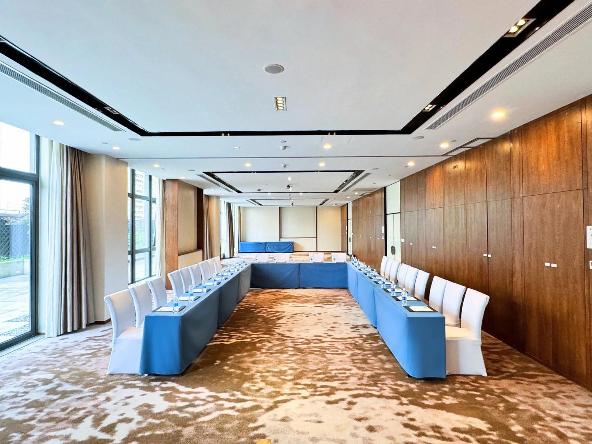 Meeting/conference room in Holiday Inn Kunshan, an IHG Hotel