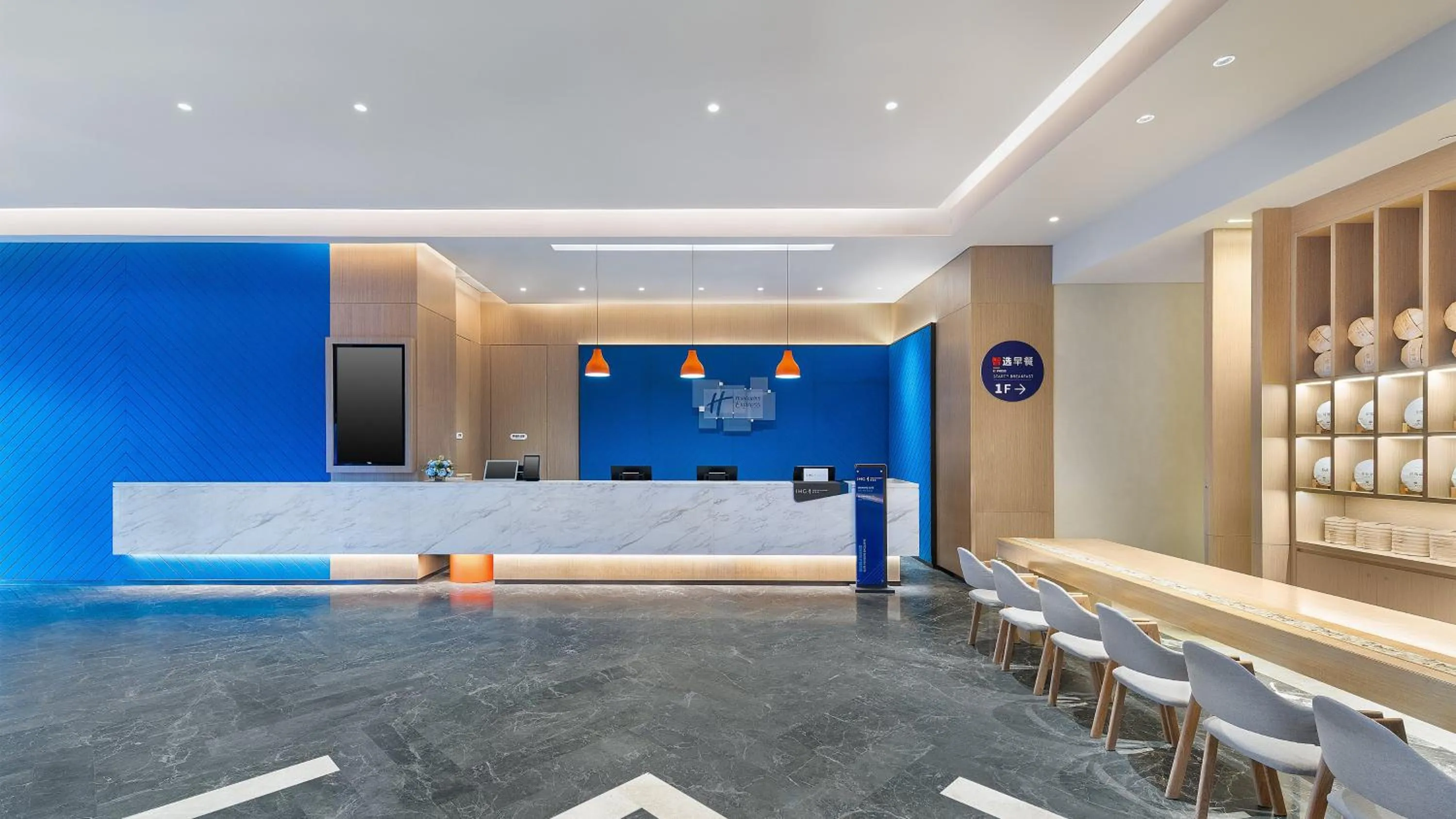 Property building in Holiday Inn Express Kunming West by IHG