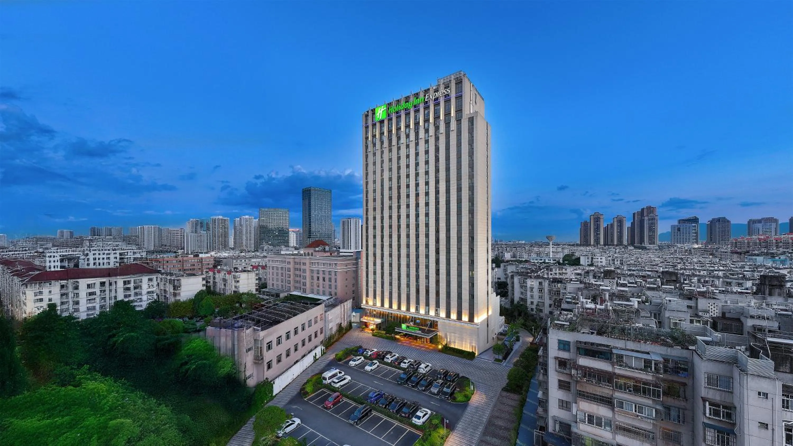 Property building in Holiday Inn Express Kunming West by IHG
