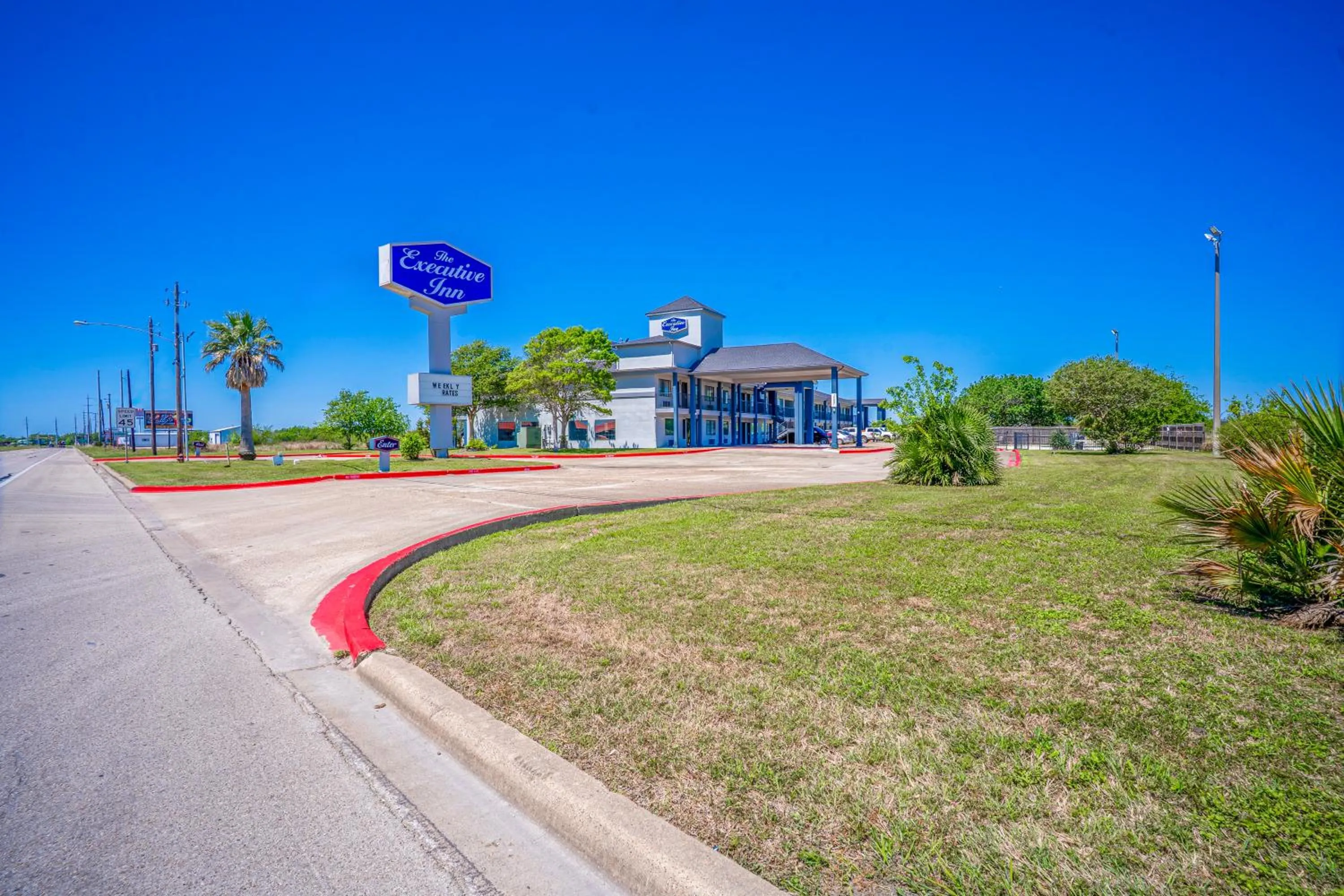 Facade/entrance in Executive Inn Port Lavaca by OYO