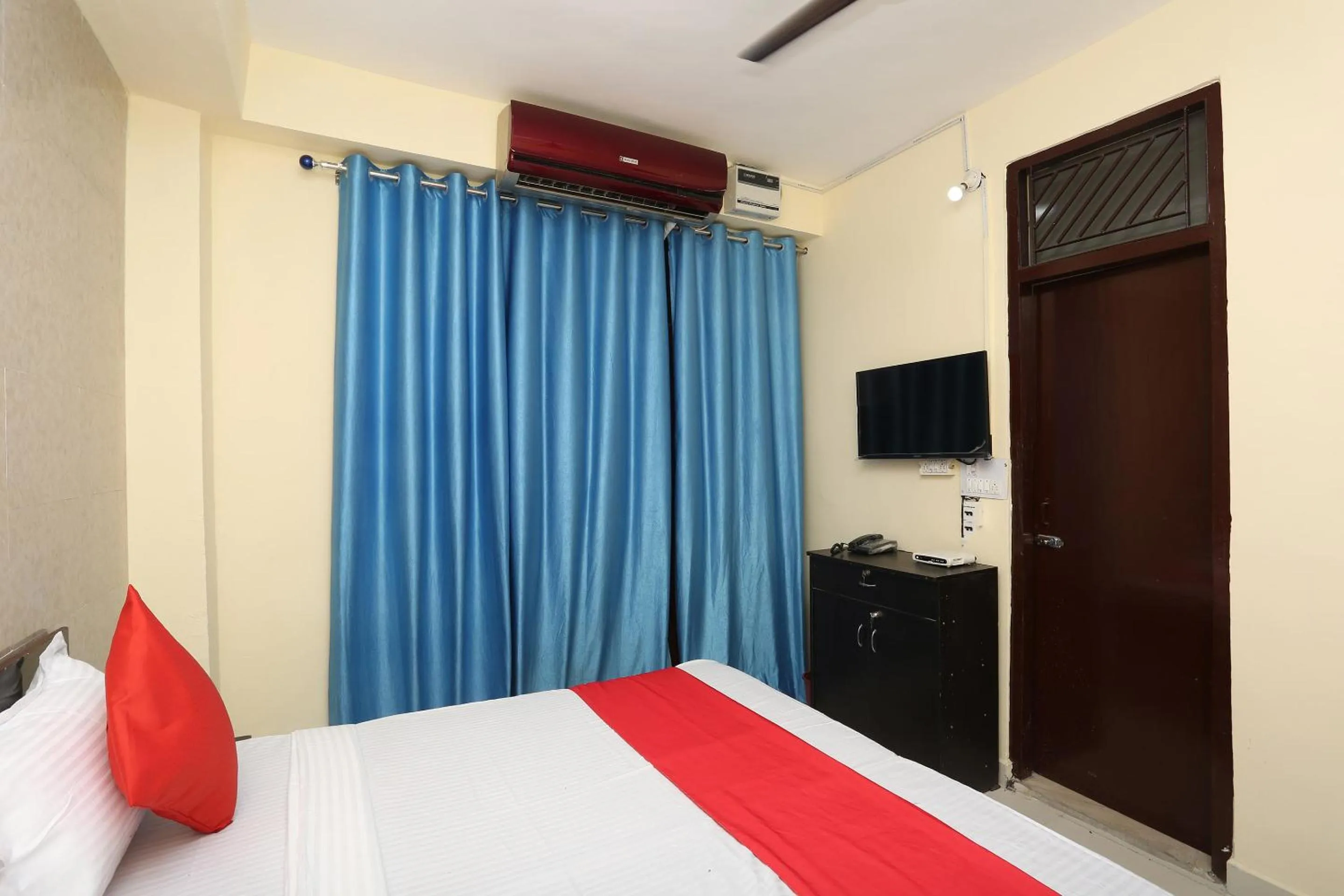 Bedroom in Hotel O Dream Connect