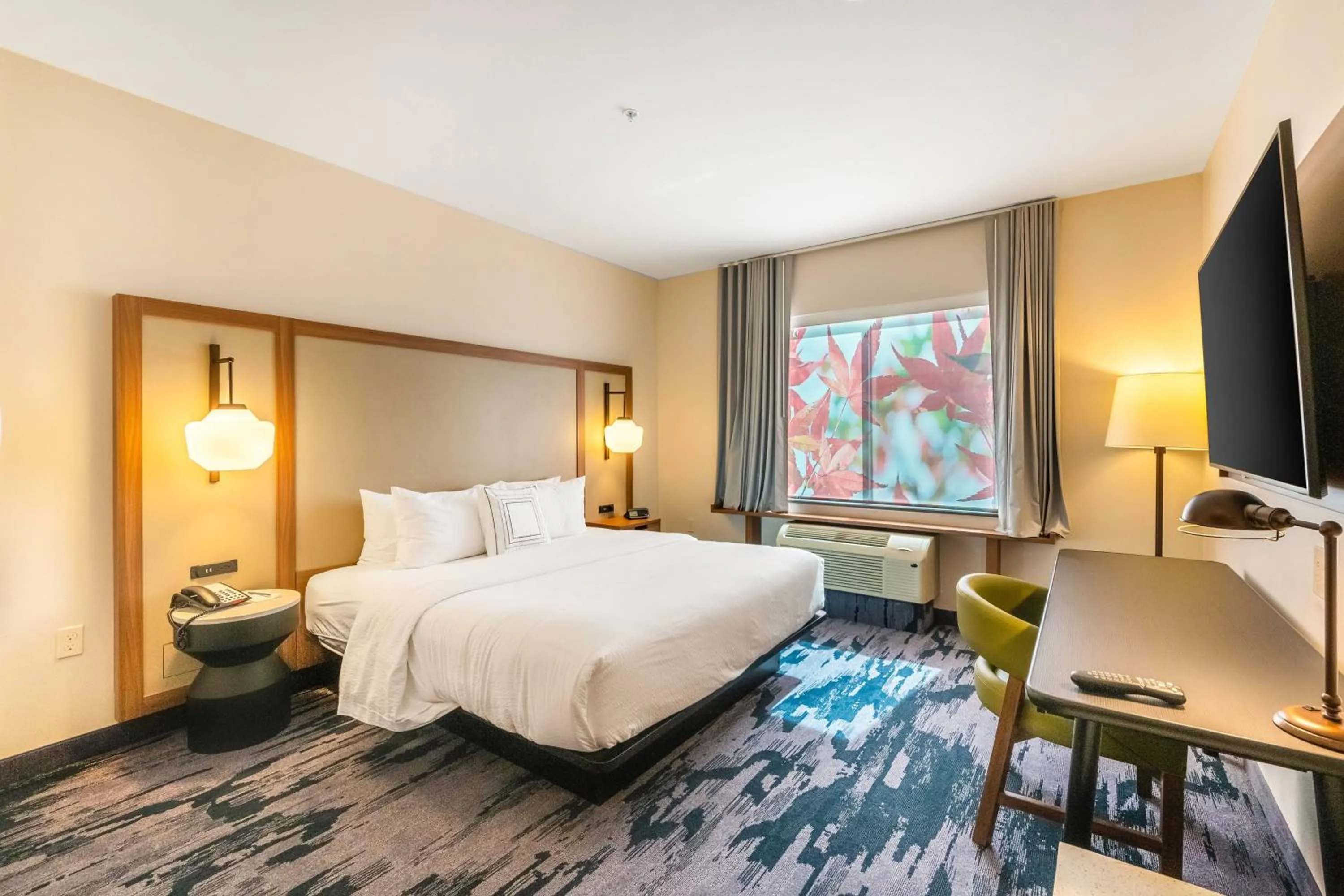 Photo of the whole room, Bed in Fairfield Inn & Suites by Marriott Corpus Christi Central