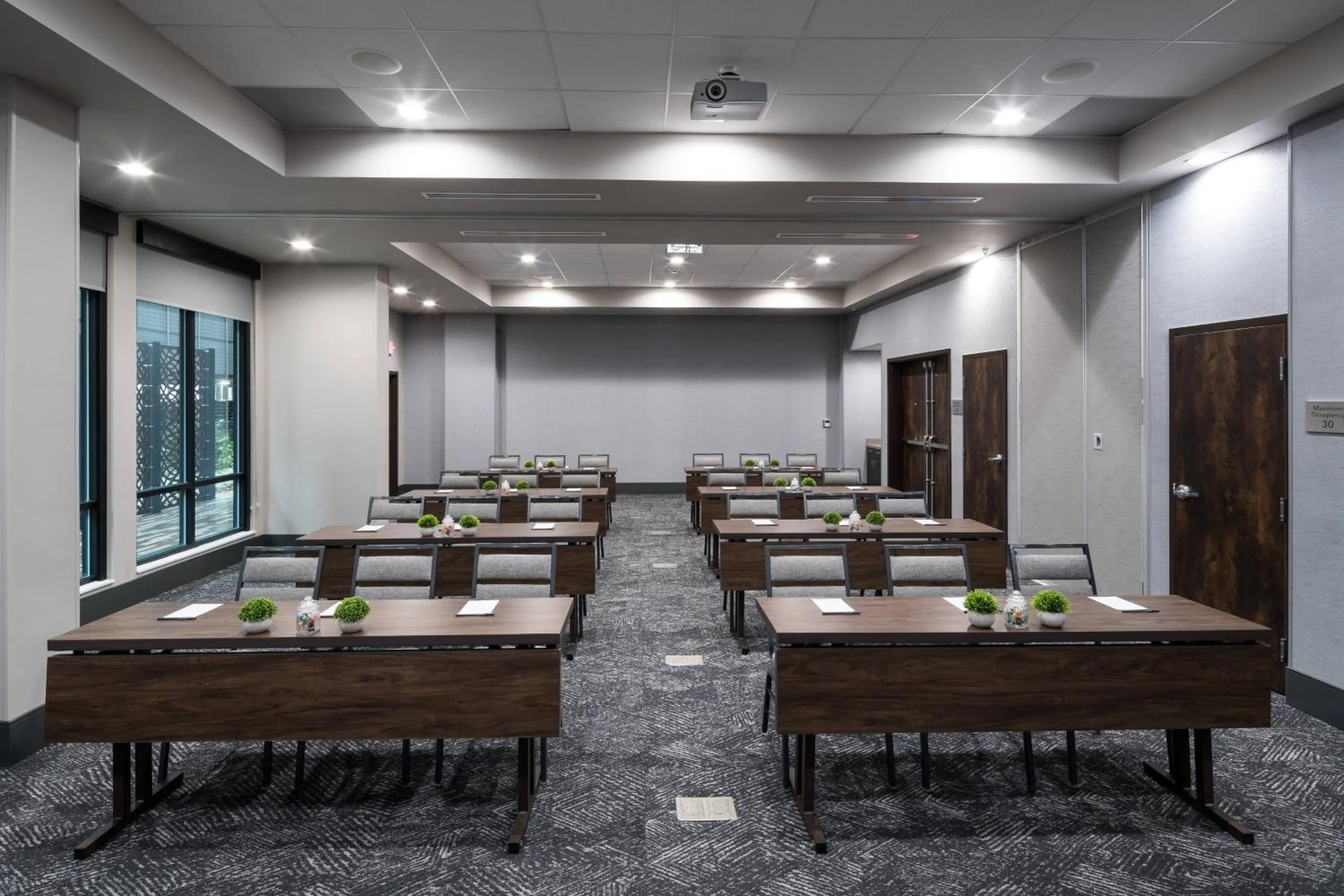 Meeting/conference room in Courtyard by Marriott Houston Heights/I-10