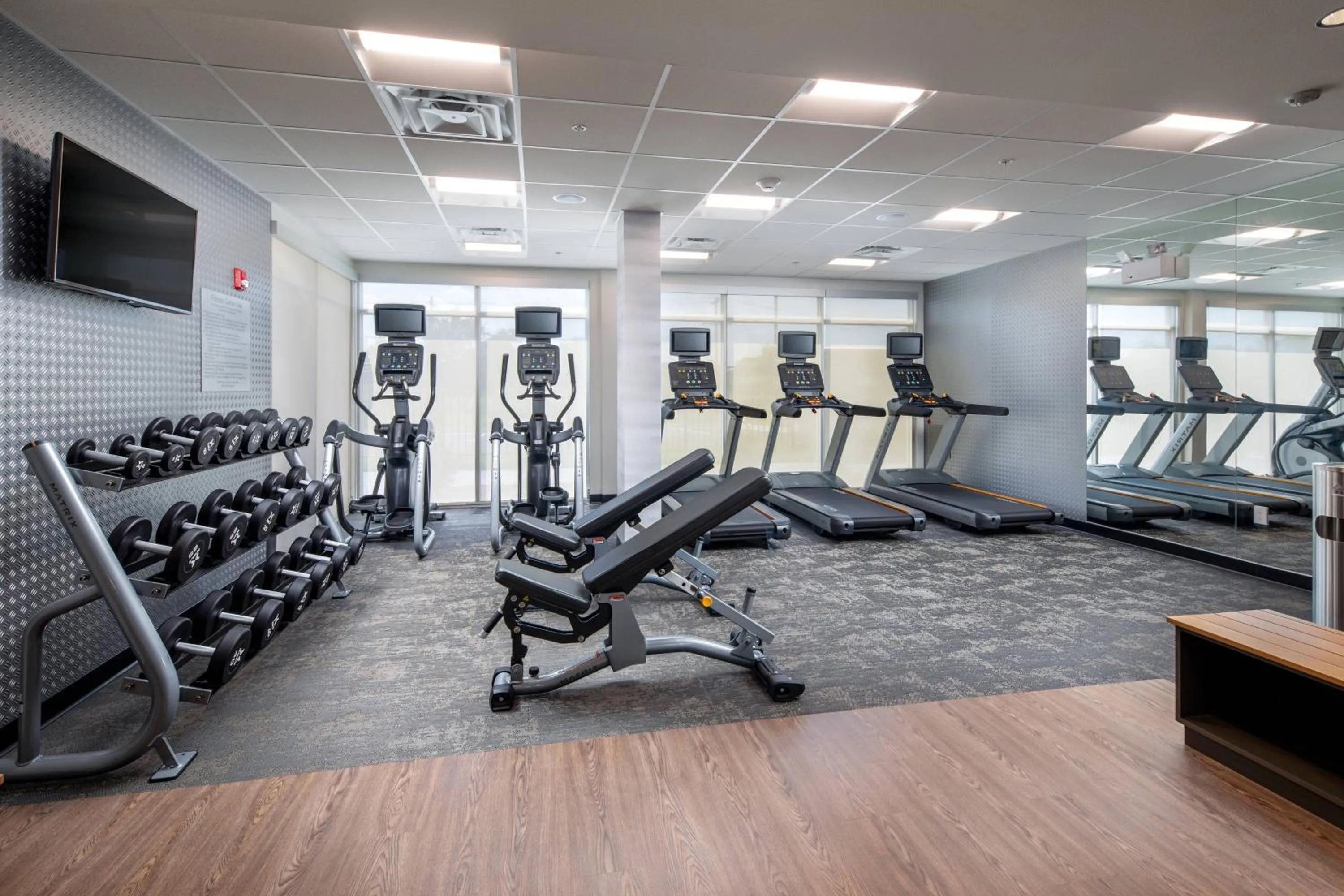 Fitness centre/facilities in Fairfield Inn & Suites by Marriott Little Rock Airport