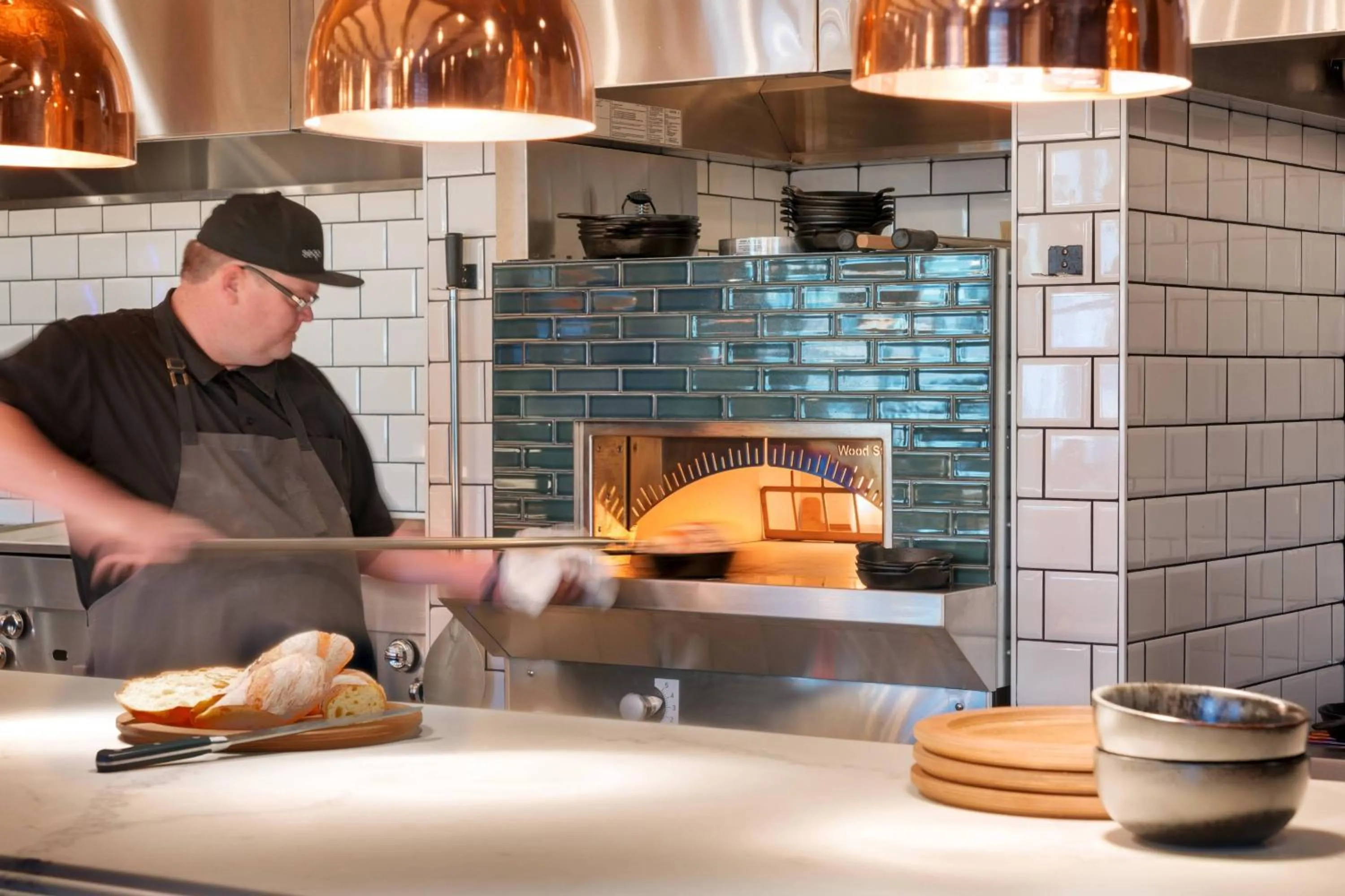 Restaurant/places to eat in The Advenire, Autograph Collection