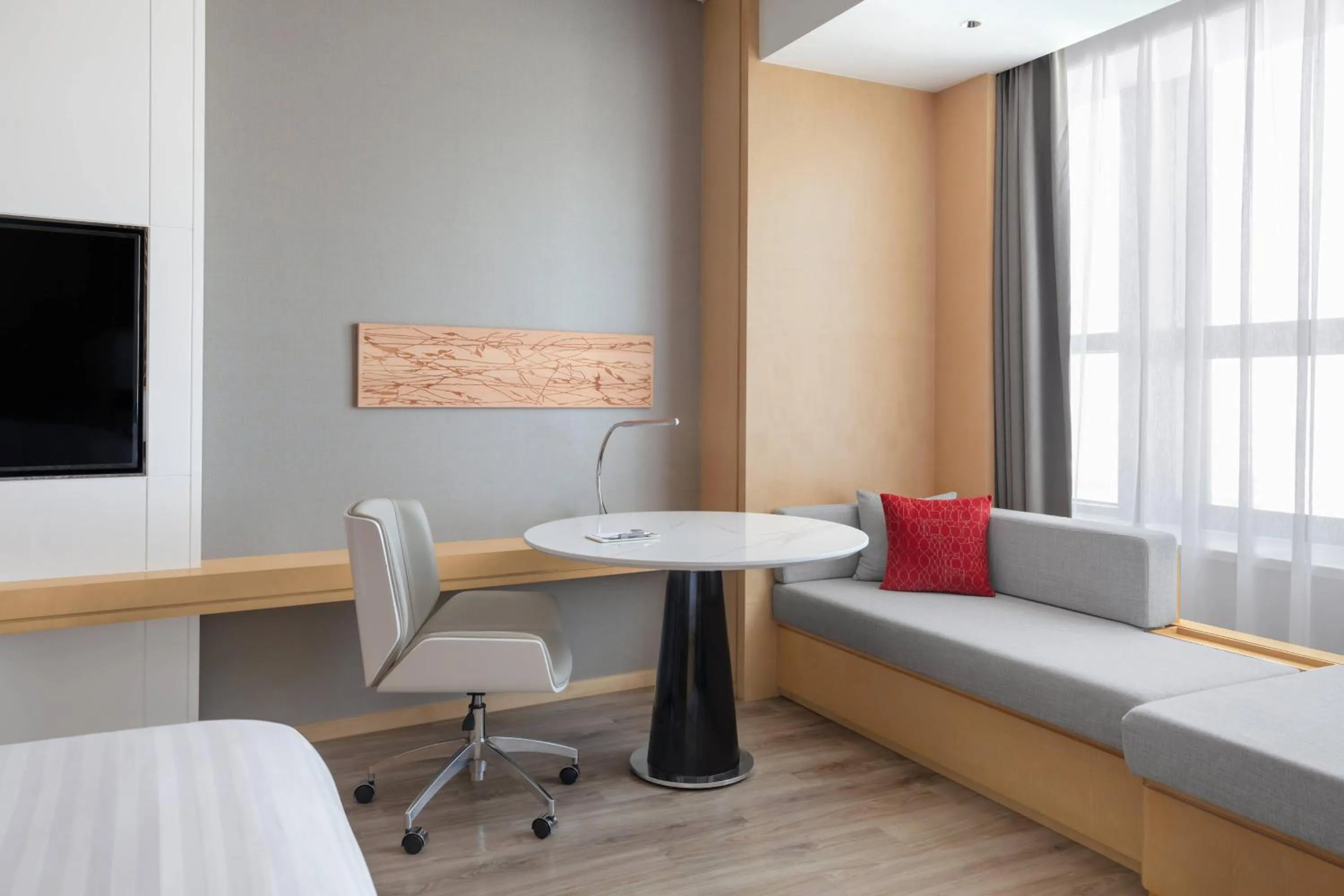 Photo of the whole room, Bed in Courtyard by Marriott Shanghai Songjiang