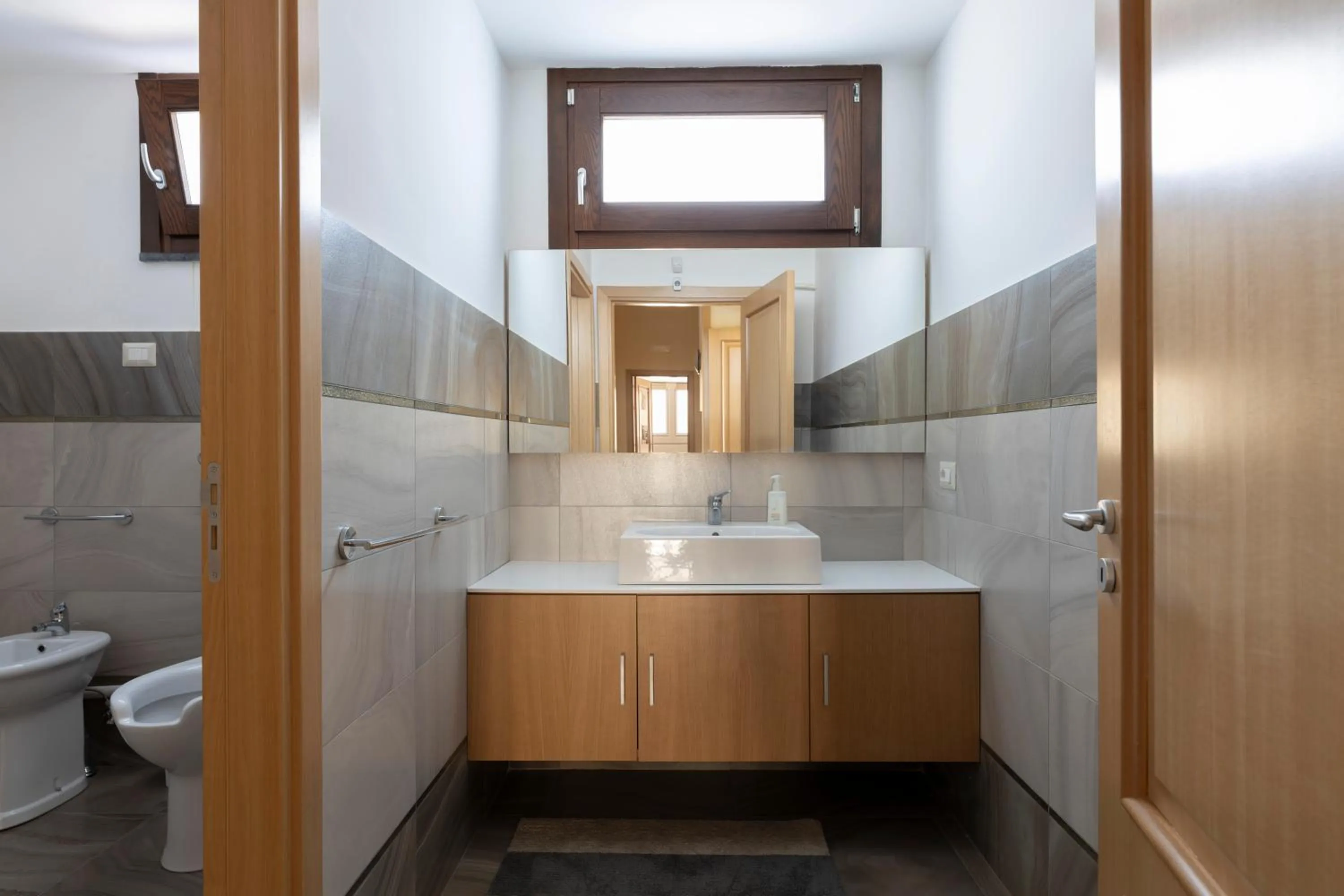 Bathroom in Villa Vulcano, tra l'Etna e il mare