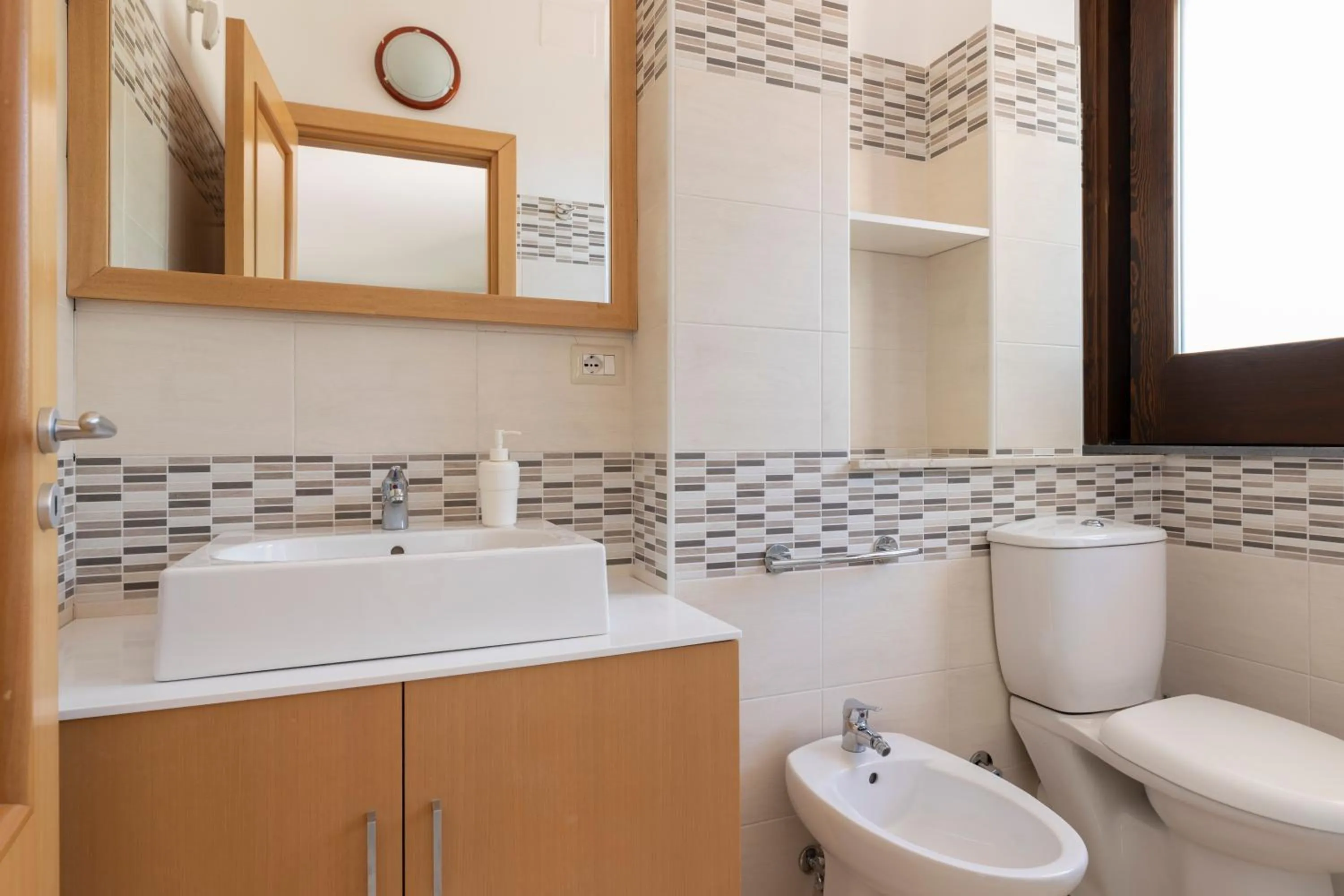 Bathroom in Villa Vulcano, tra l'Etna e il mare