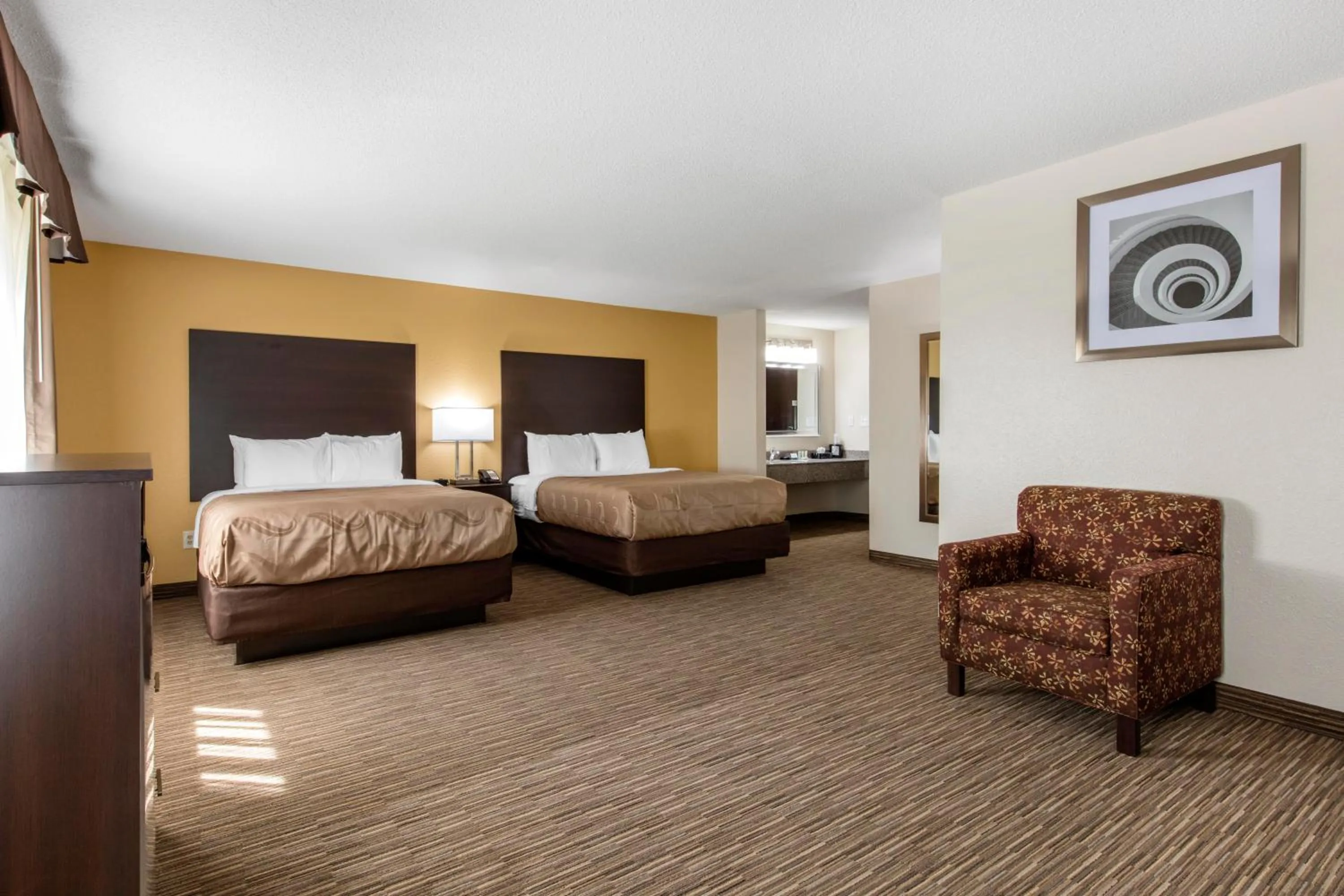 Bedroom, Bed in Quality Inn & Suites Metropolis I-24