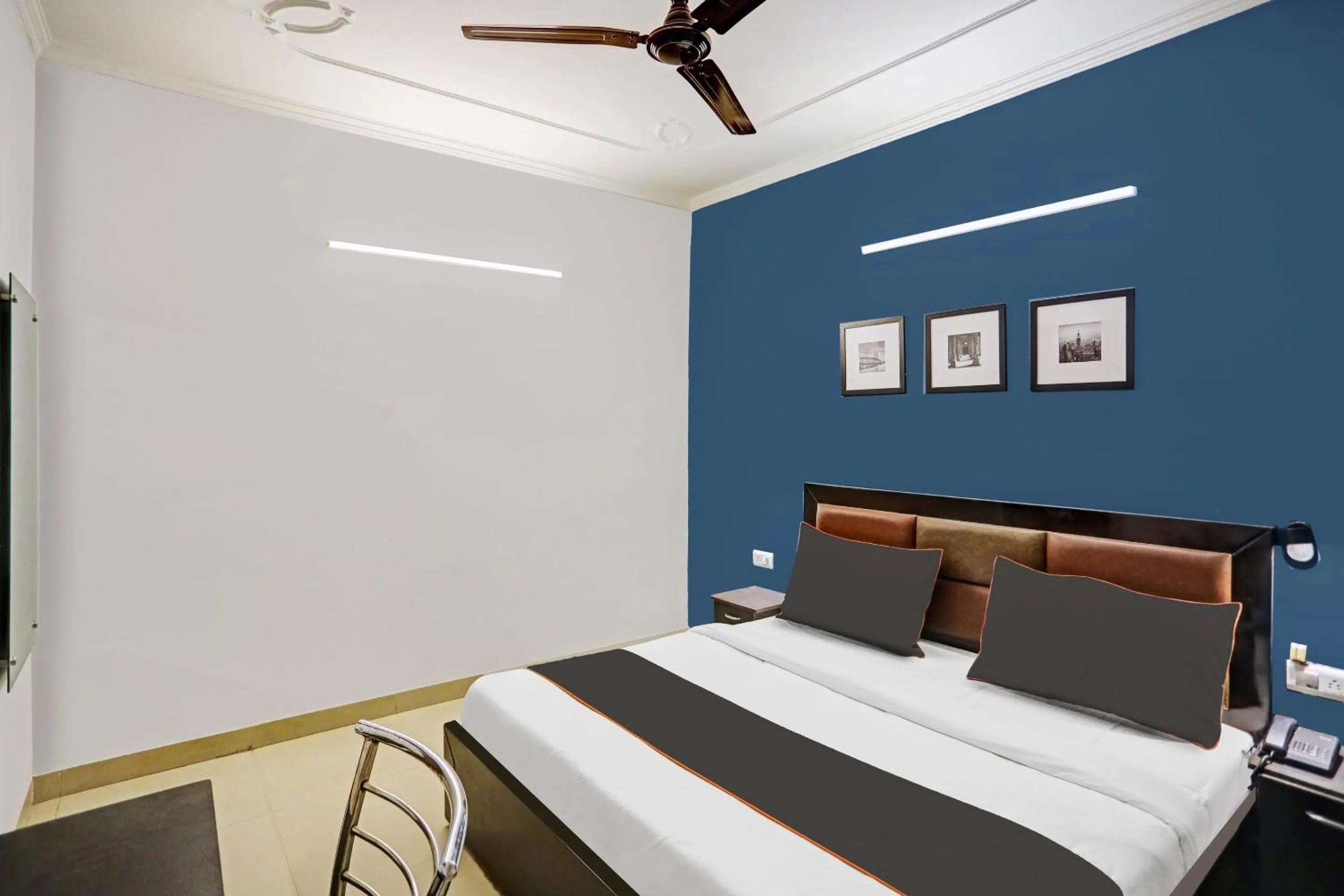 Bedroom, Bed in Super Collection O Agniv Residency Near Saket Metro