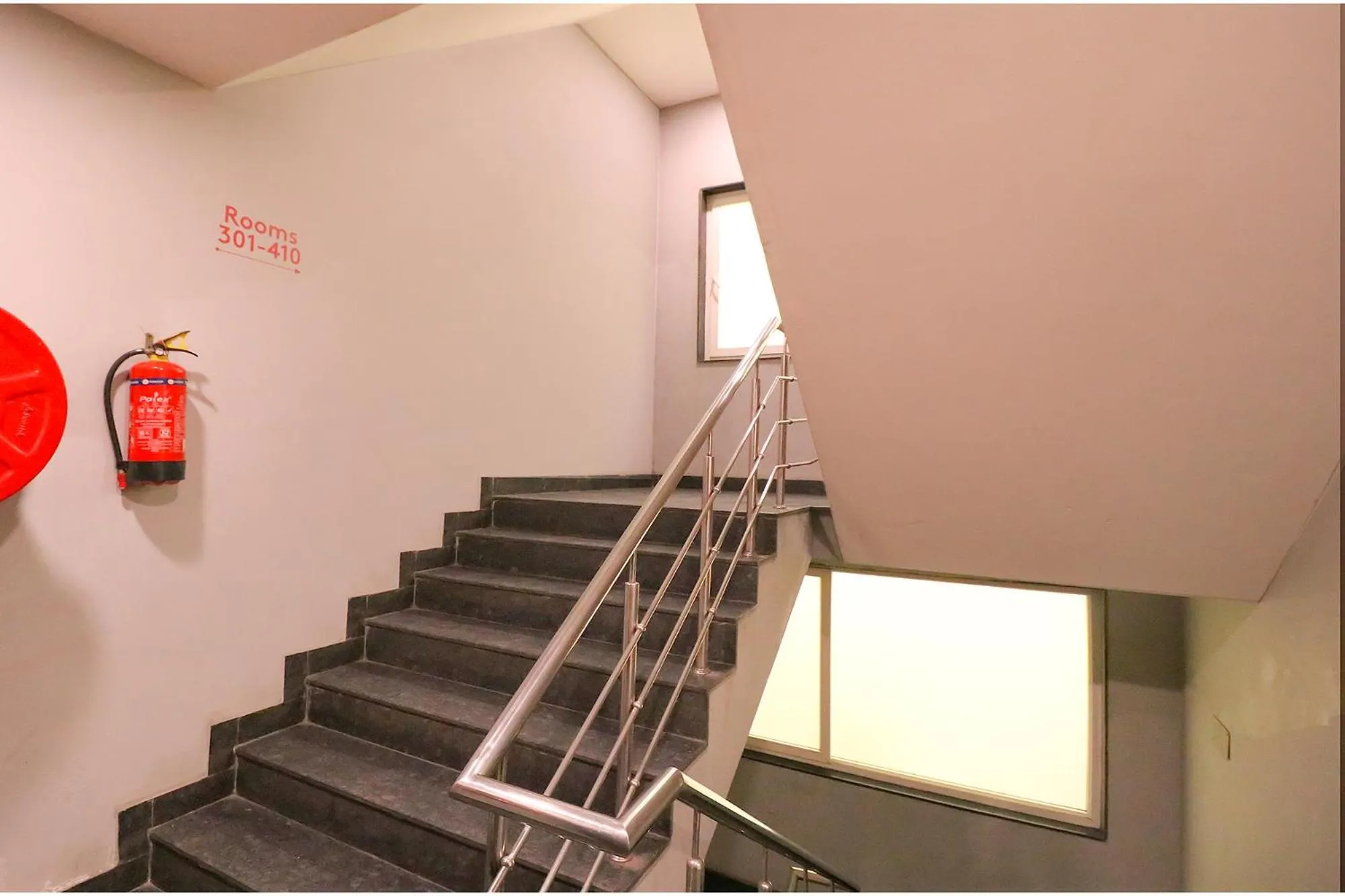 Lobby or reception in Via La Serene