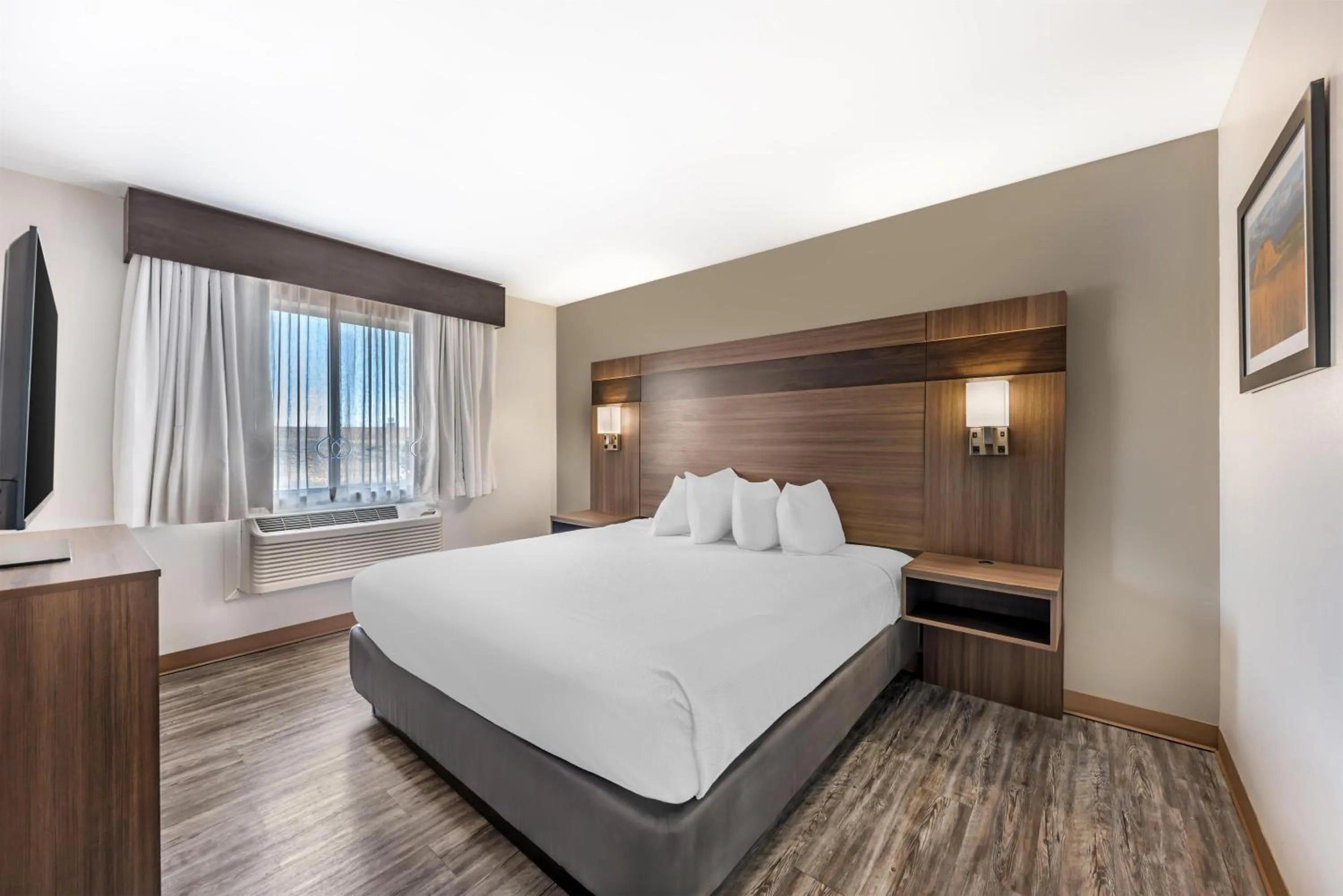 Photo of the whole room, Bed in Best Western Dos Rios