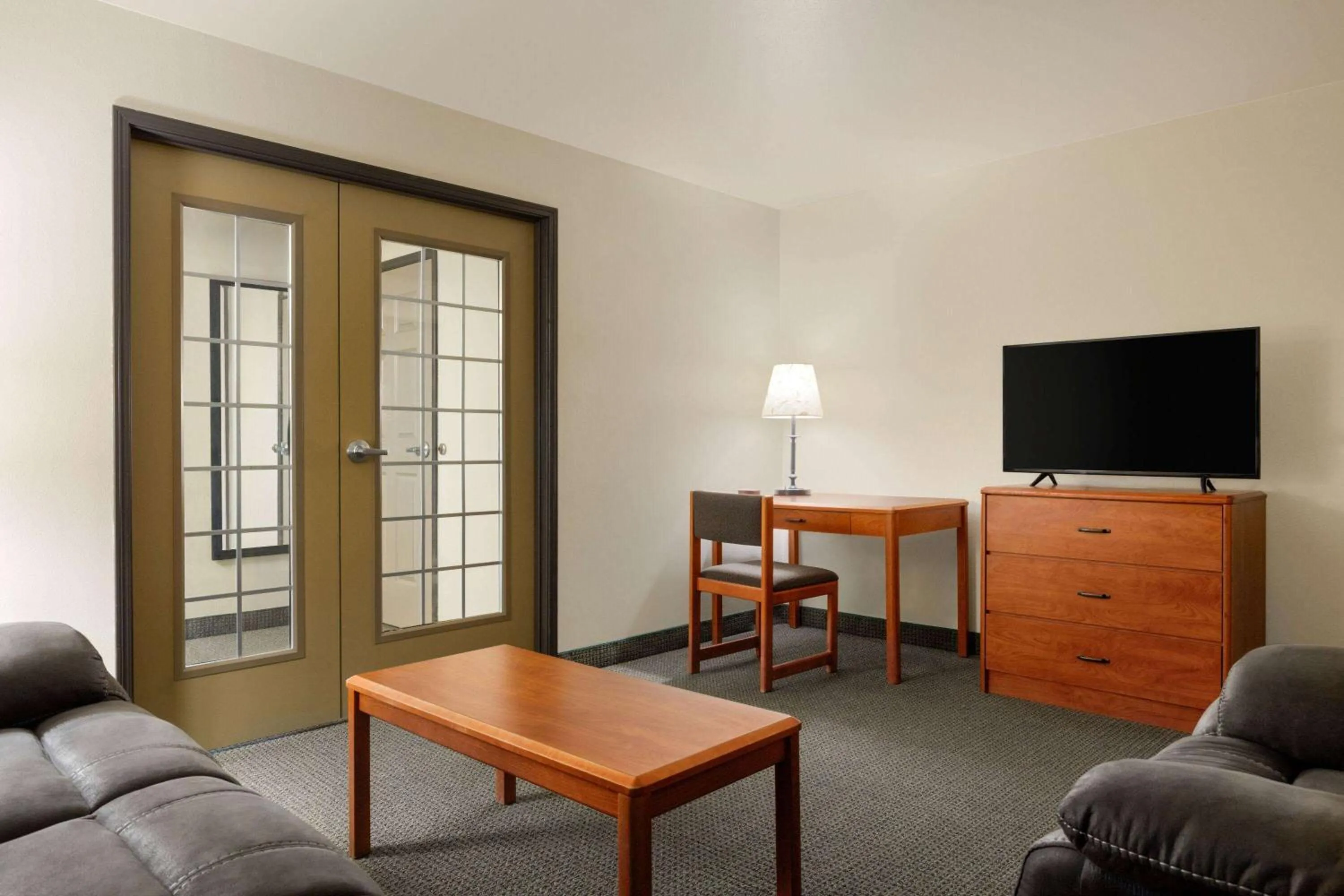 Photo of the whole room in AmericInn by Wyndham Havre