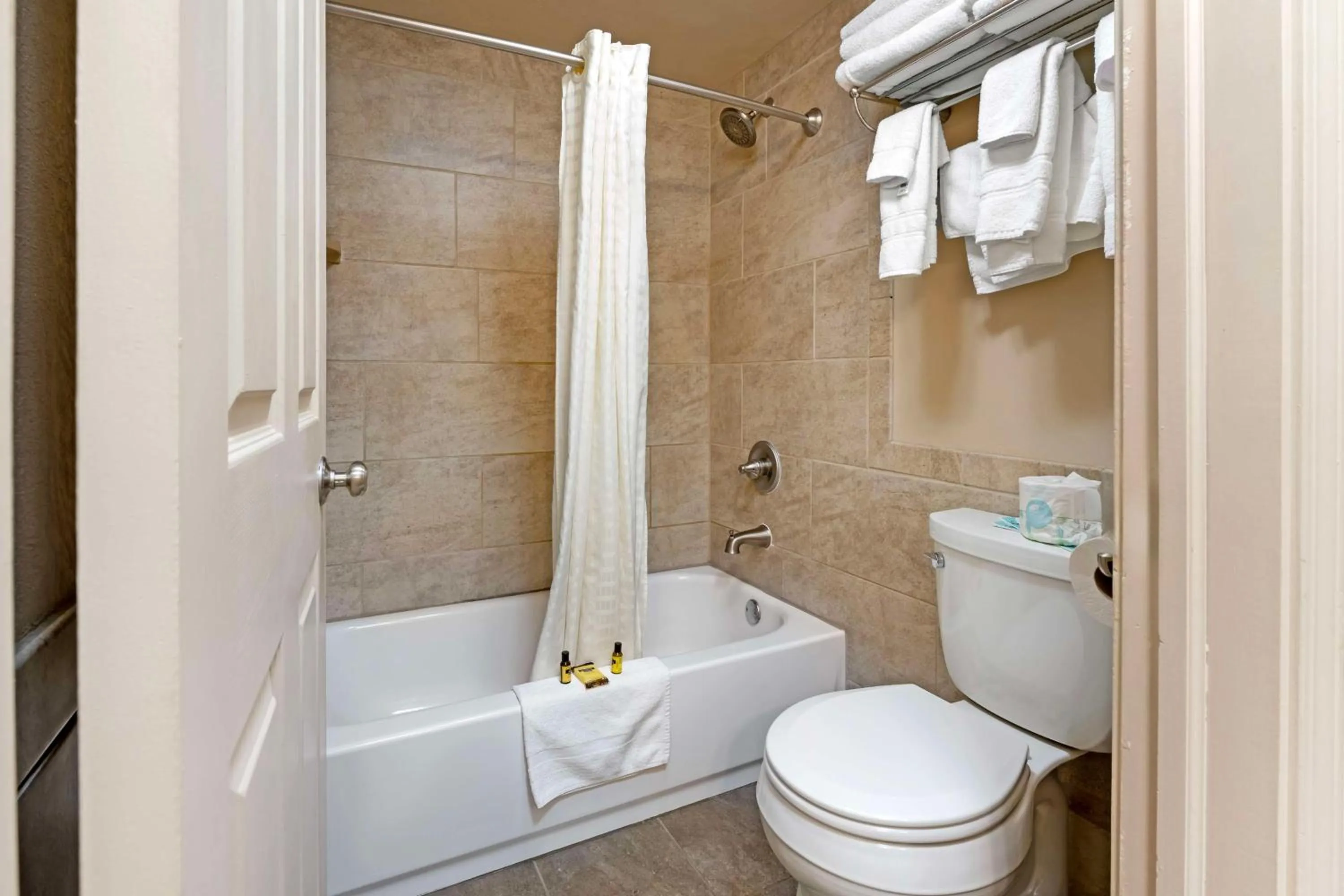 Bathroom in Best Western Plus Concord Inn