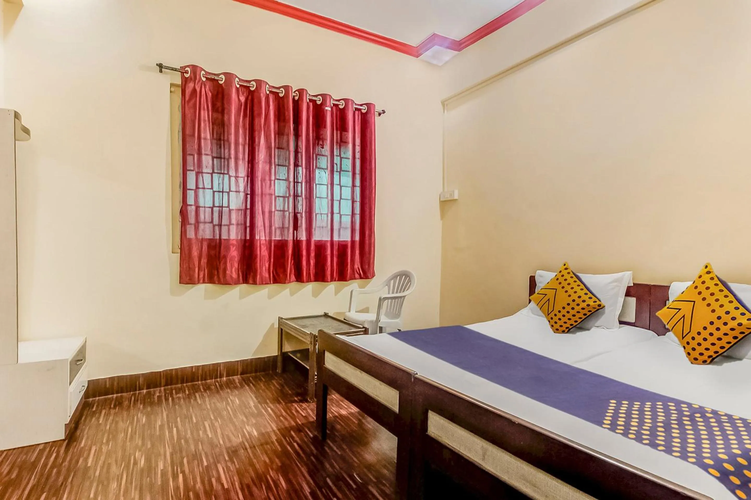 Bedroom in Hotel O New Ushakal Lodging & Boarding