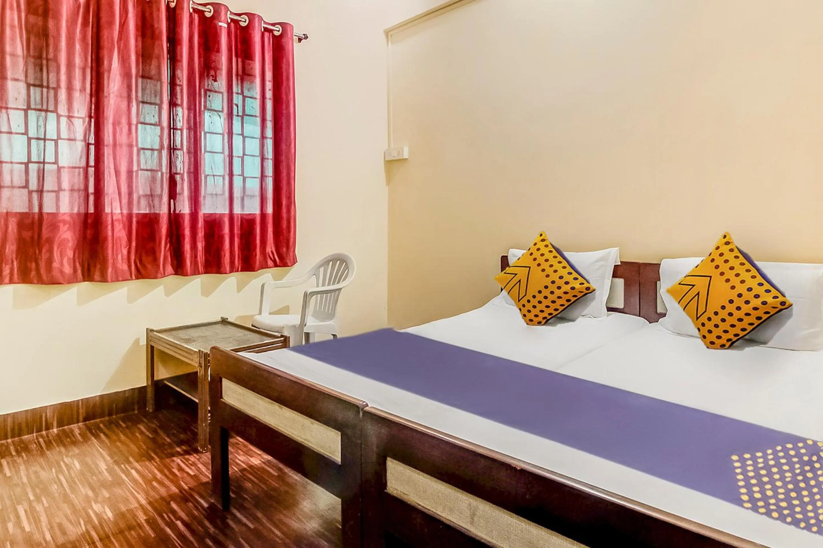 Bedroom in Hotel O New Ushakal Lodging & Boarding