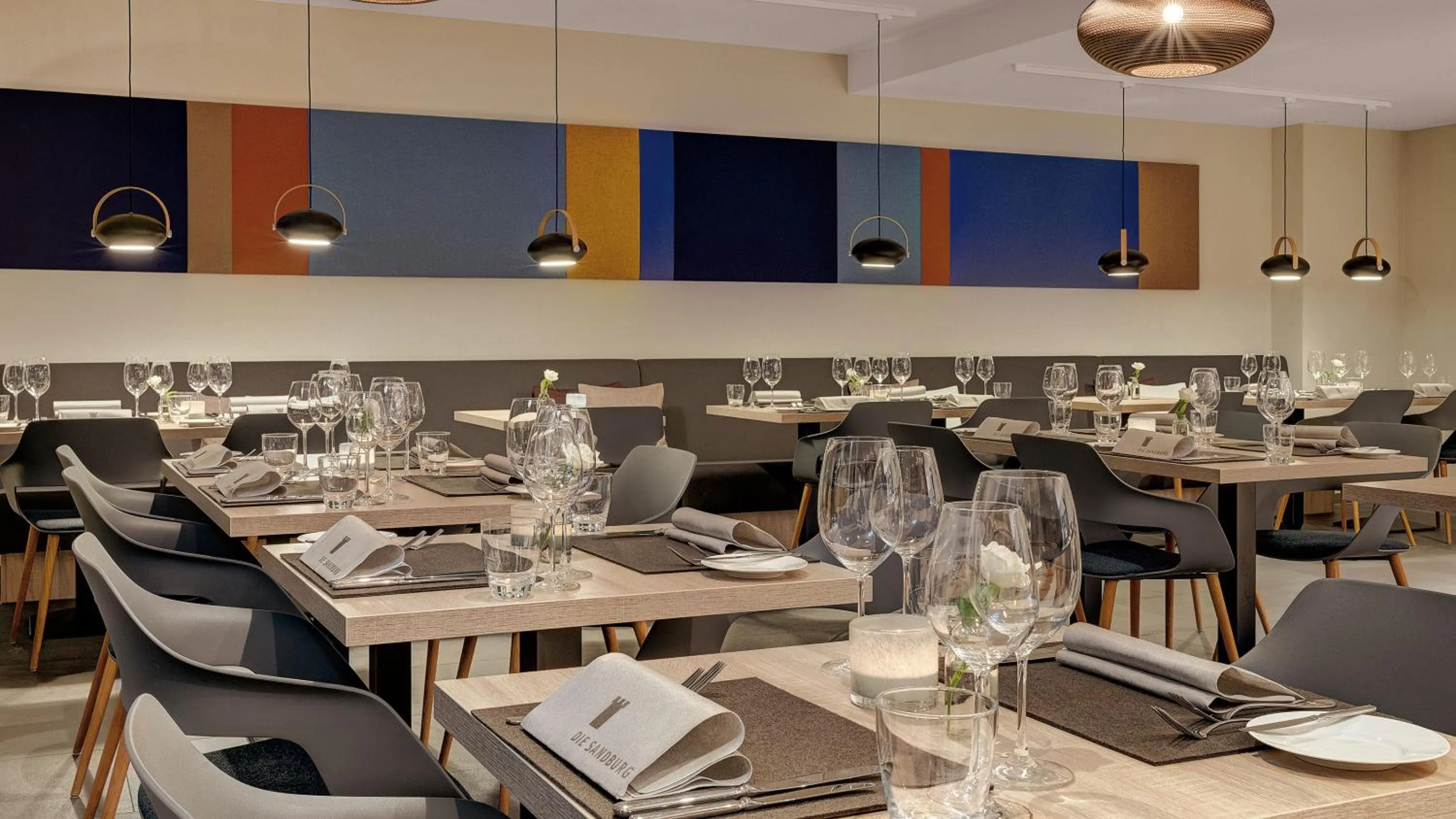 Restaurant/places to eat in Die Sandburg