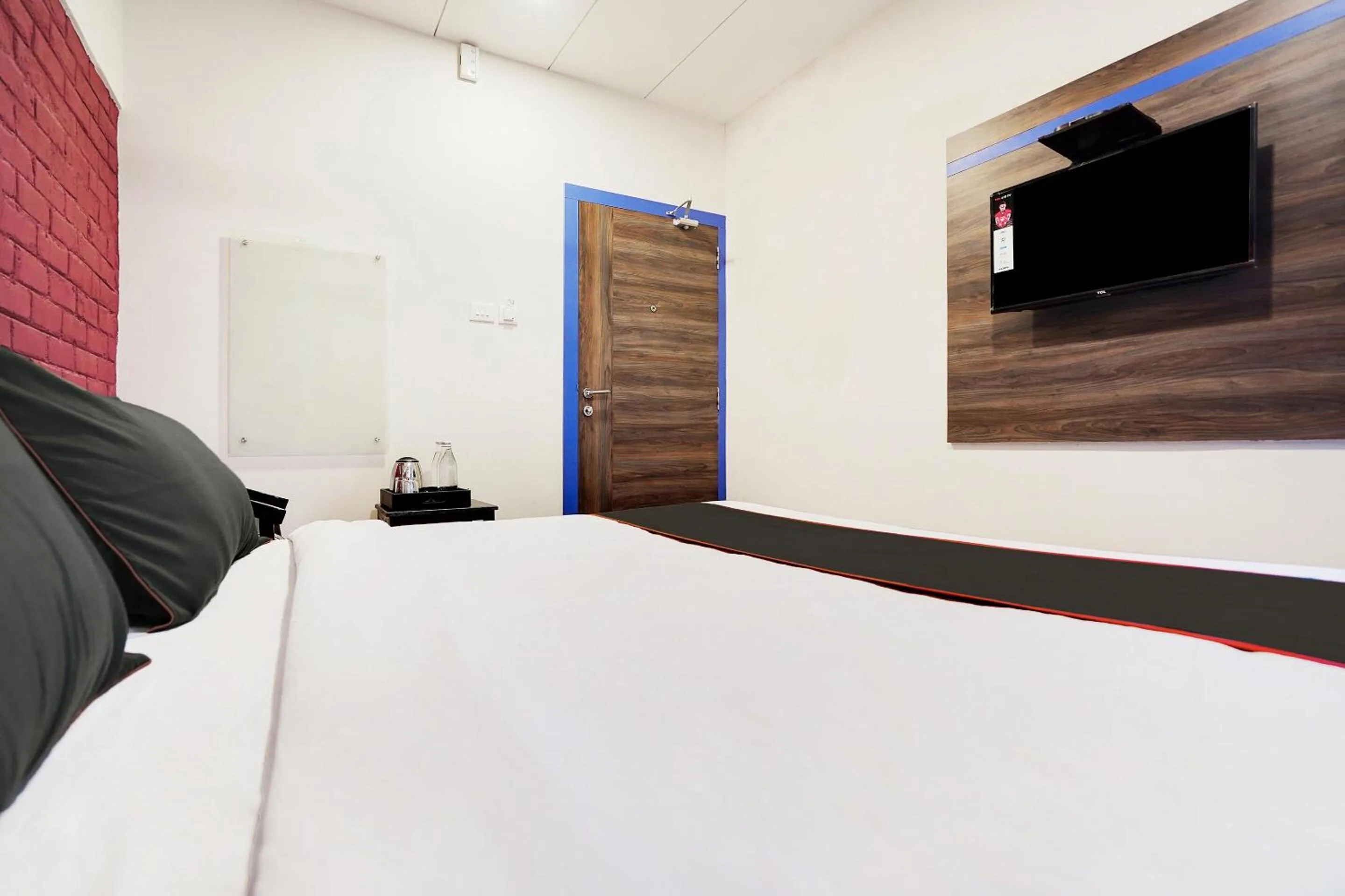 Bedroom, Bed in Super Collection O Kalinga Bapuji Nagar