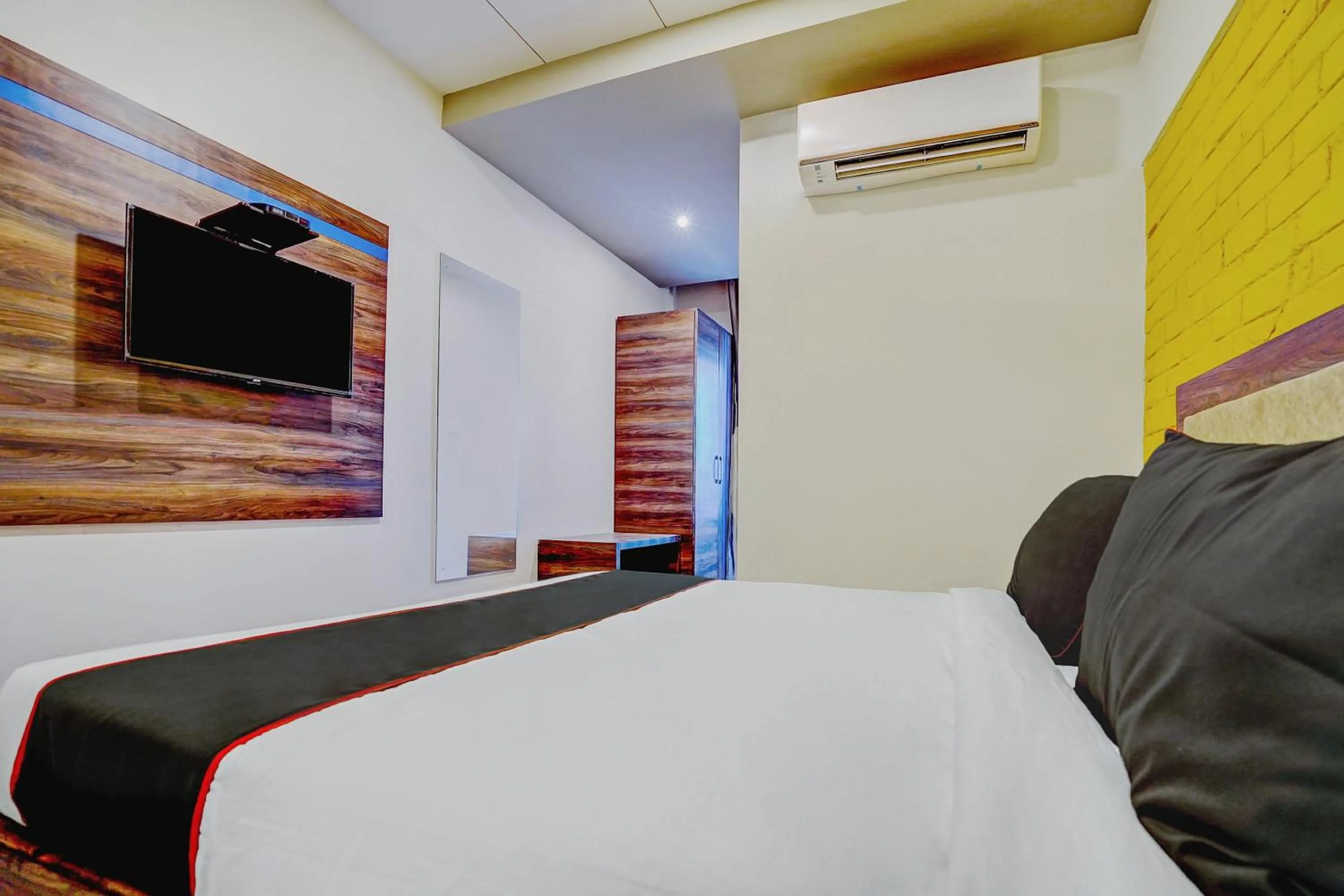 Other, Bed in Super Collection O Kalinga Bapuji Nagar