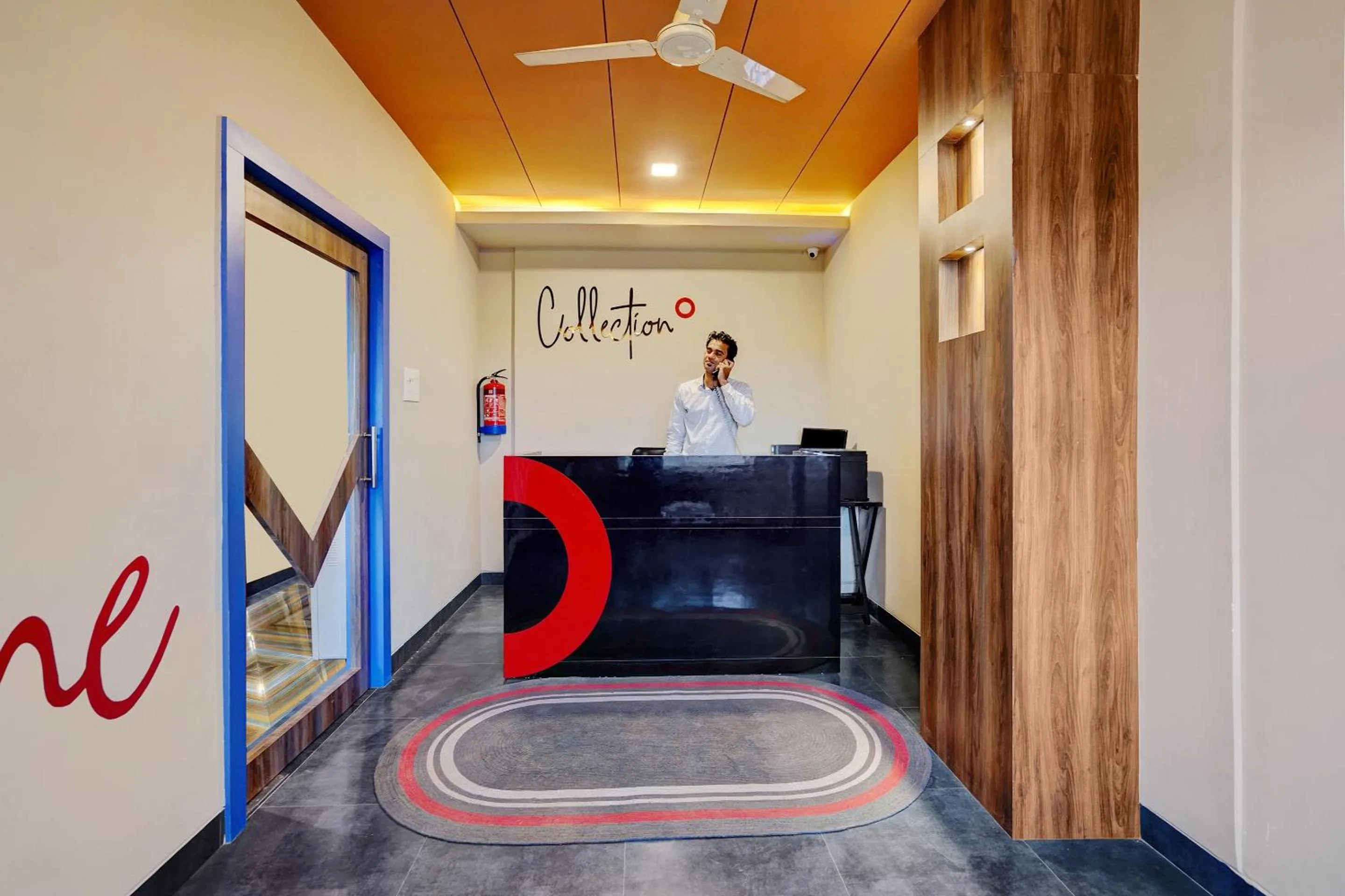 Lobby or reception in Super Collection O Kalinga Bapuji Nagar