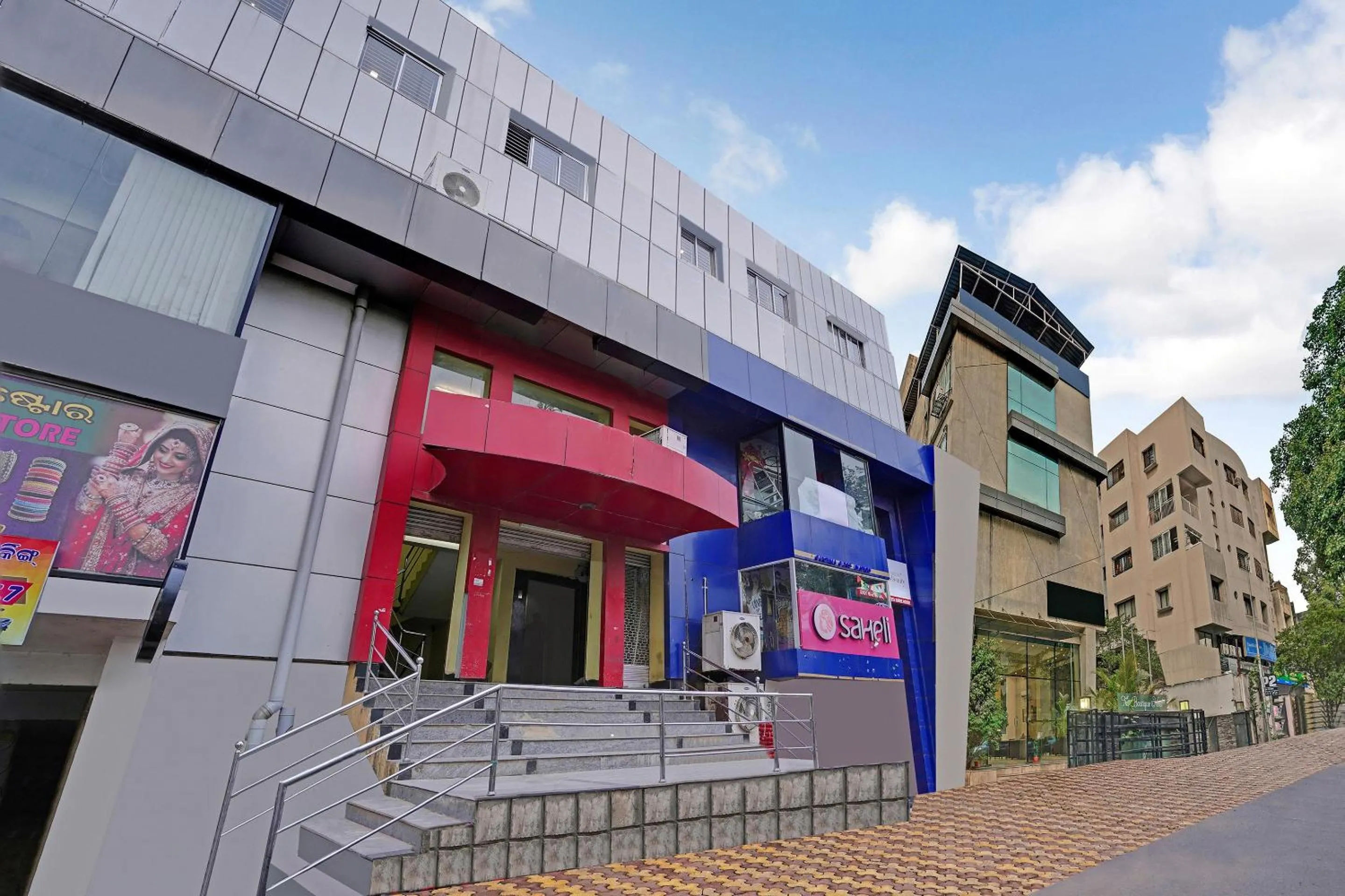 Facade/entrance in Super Collection O Kalinga Bapuji Nagar