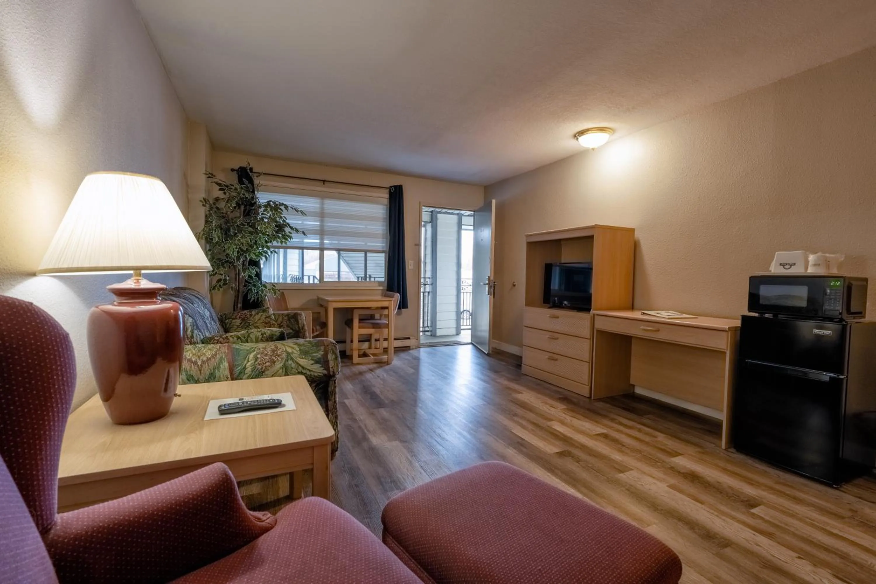 Days Inn by Wyndham Burns