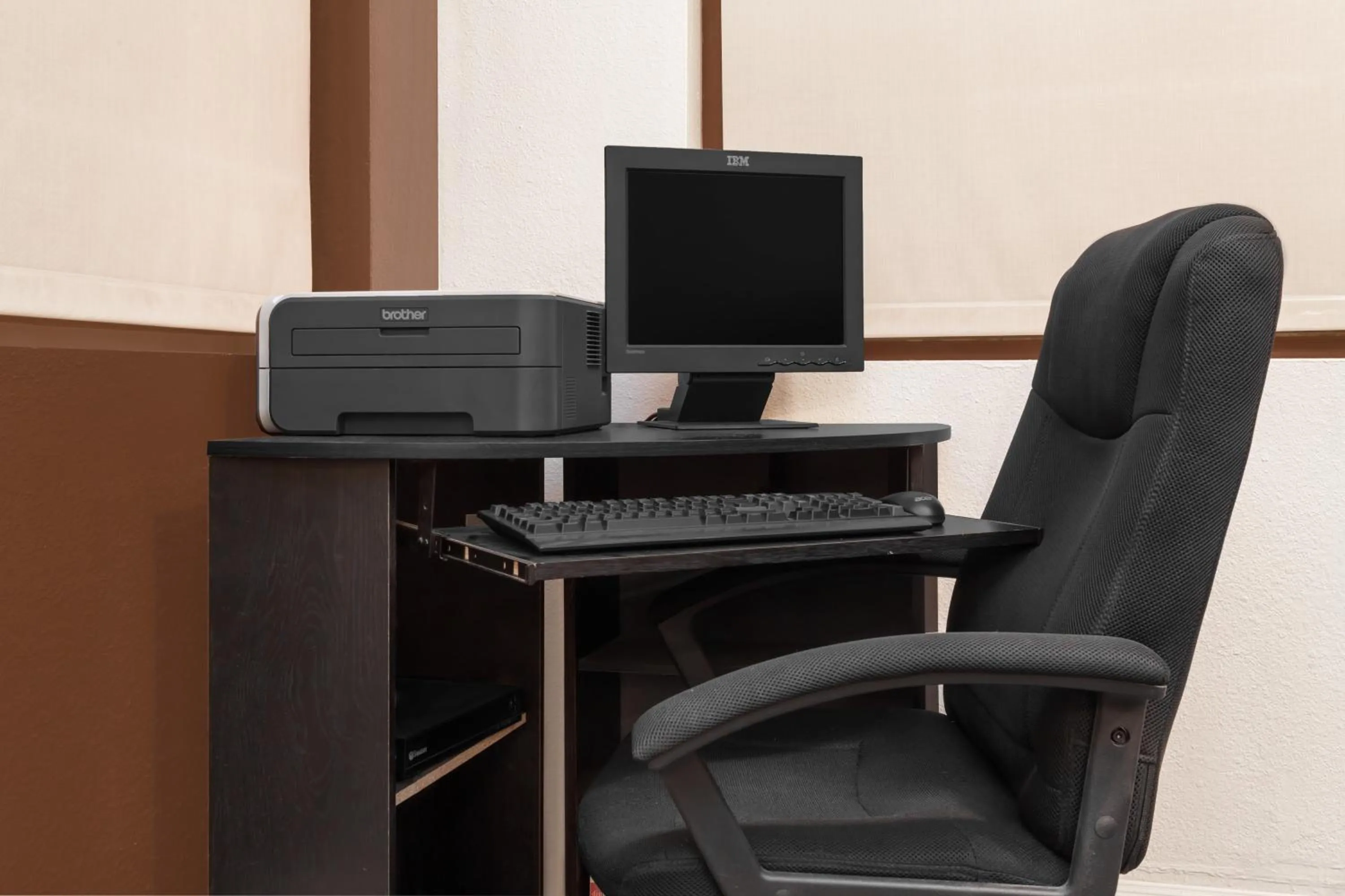 Days Inn by Wyndham Burns