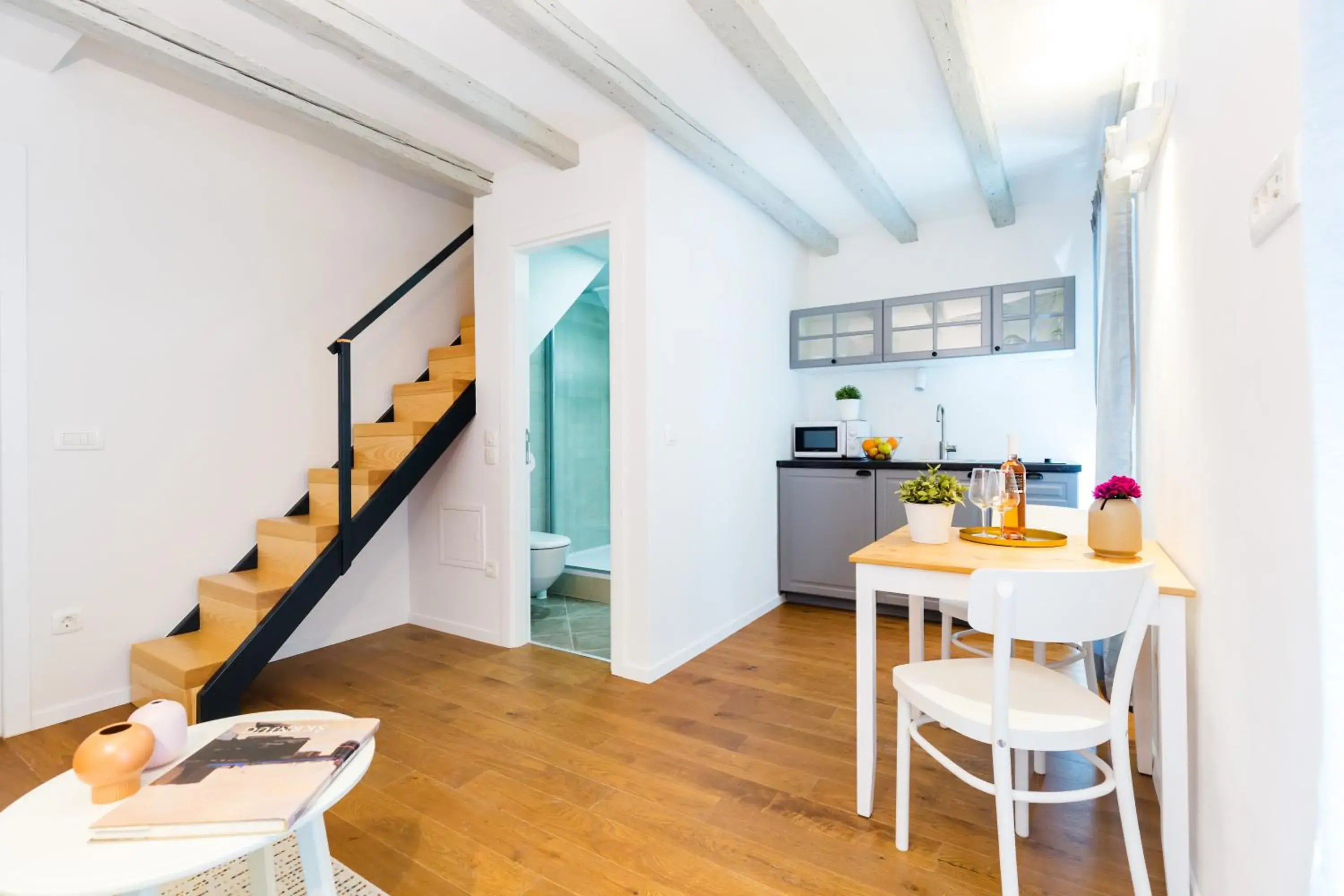 Cozy Montalbano Studios by Irundo Cozy Montalbano Studios by Irundo