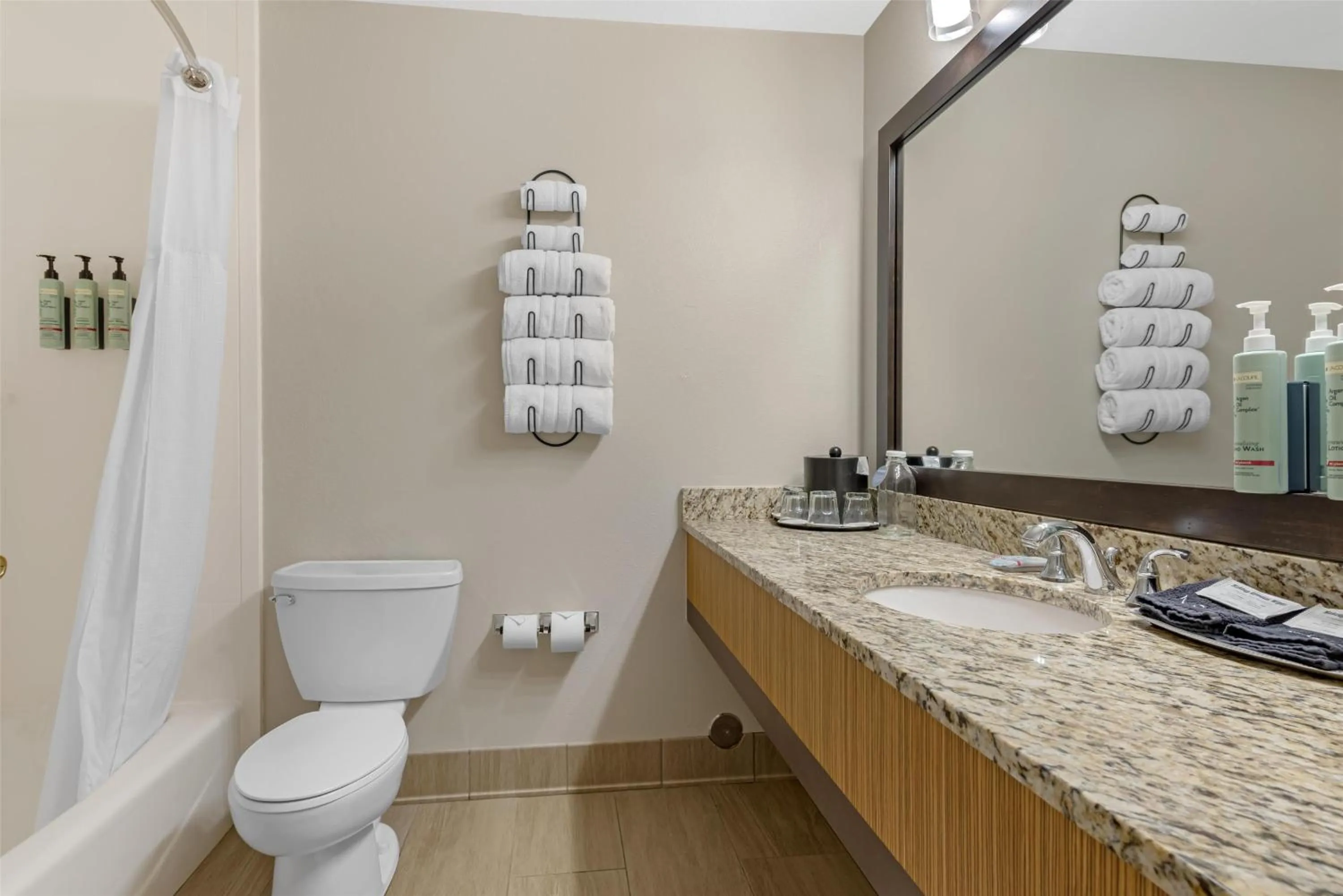 Bathroom in Best Western Vista Inn