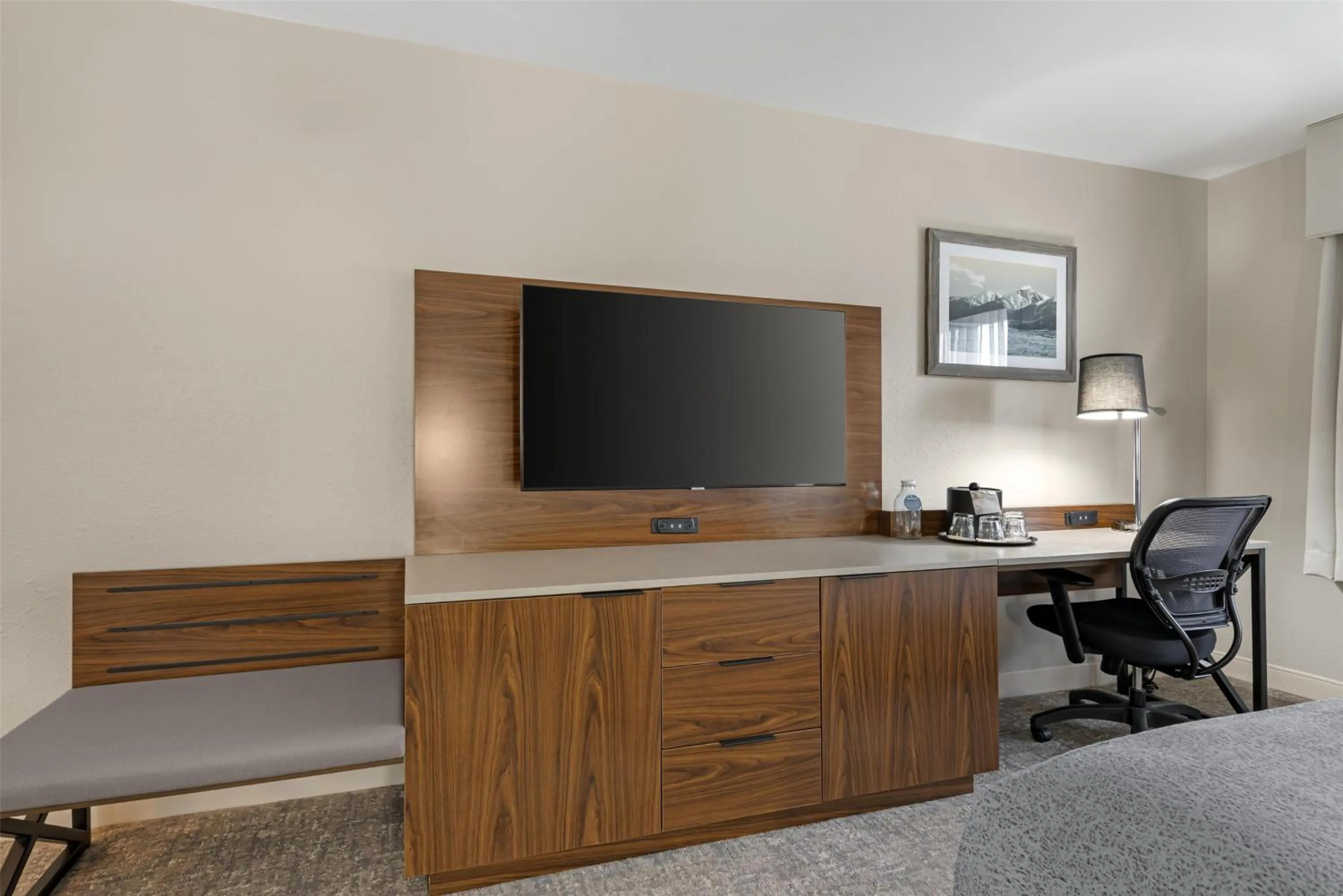 Bedroom in Best Western Vista Inn