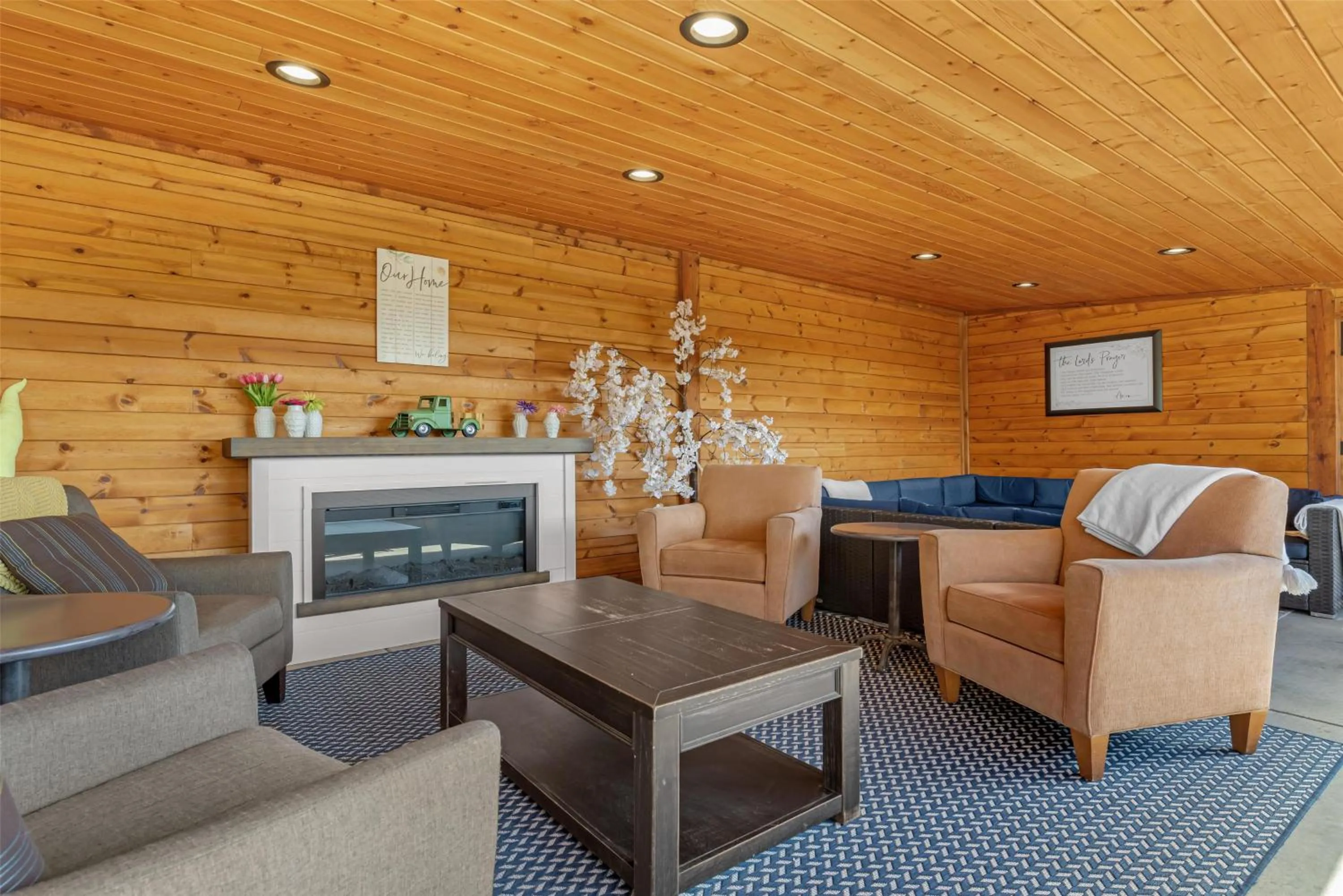 Property building in Best Western Vista Inn