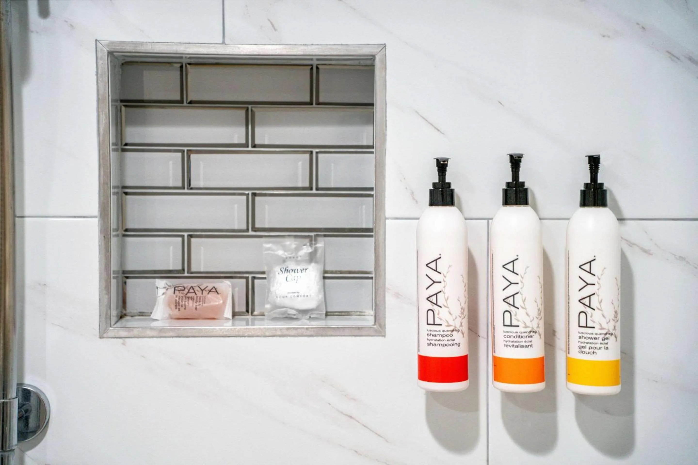 Bedroom in Rodeway Inn South Gate - Los Angeles South