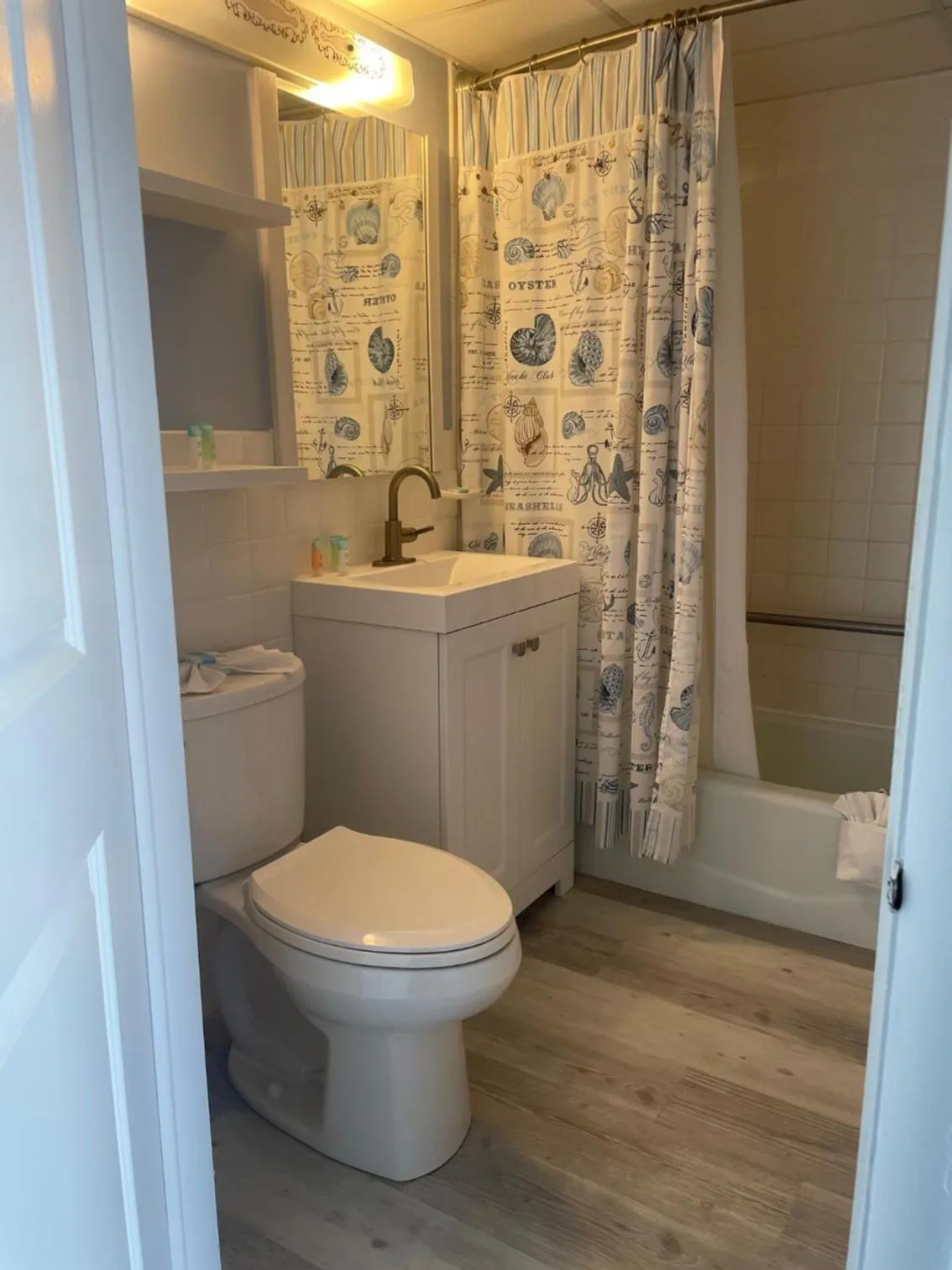 Toilet in Acacia Beachfront Resort